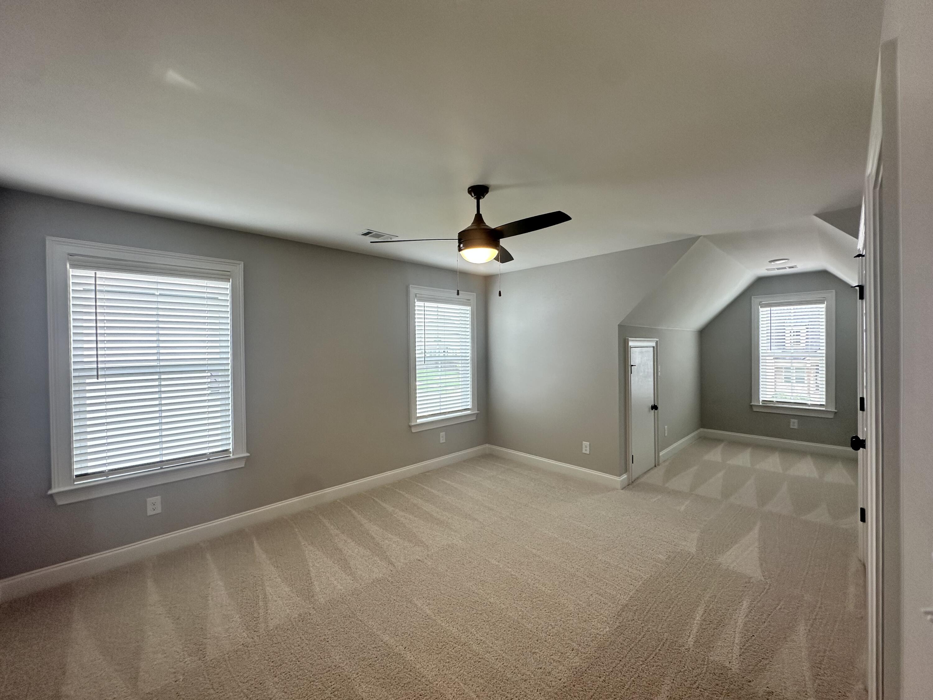 518 Oakley Grove Circle