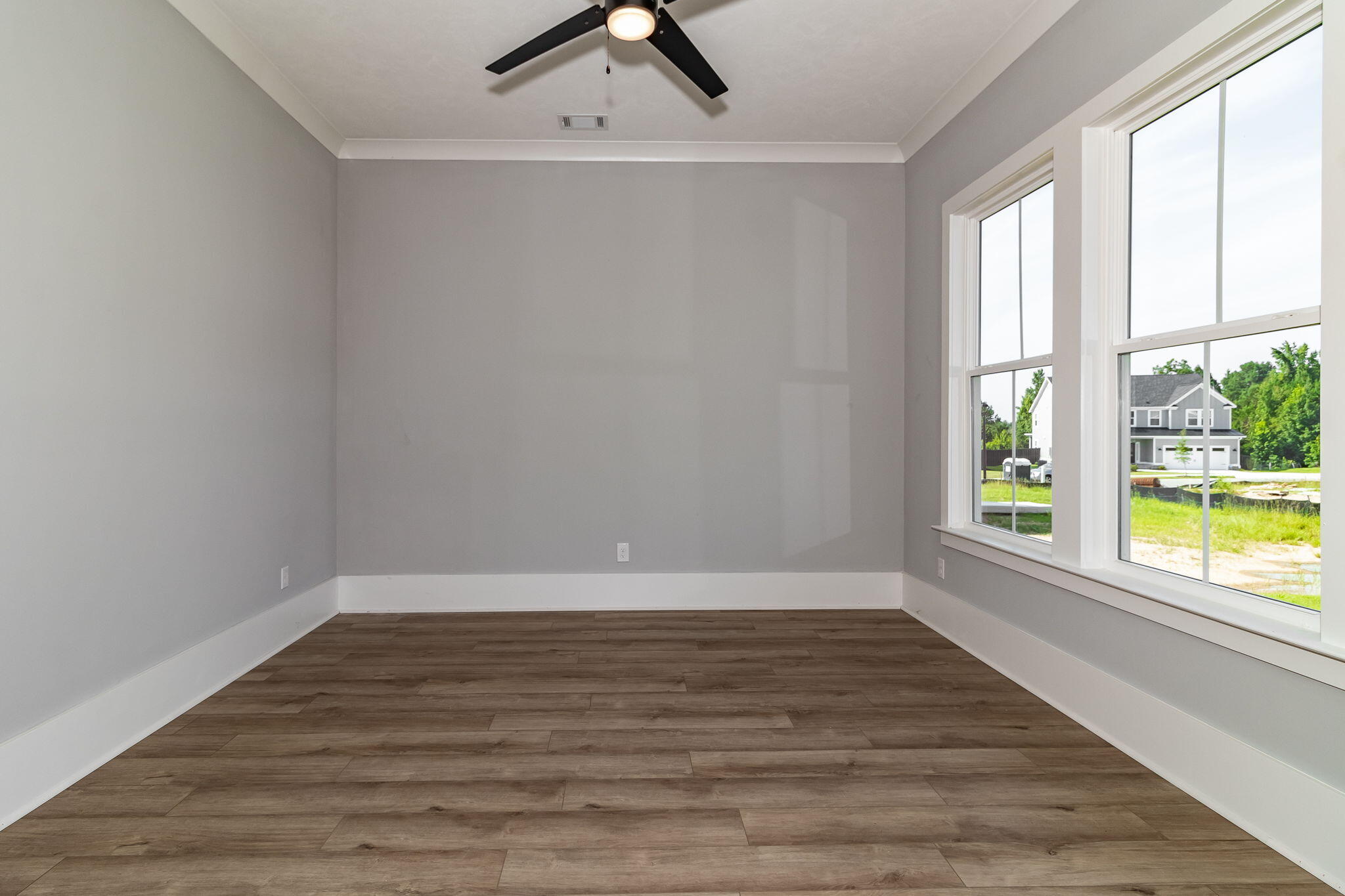 3044 Rosewood Drive