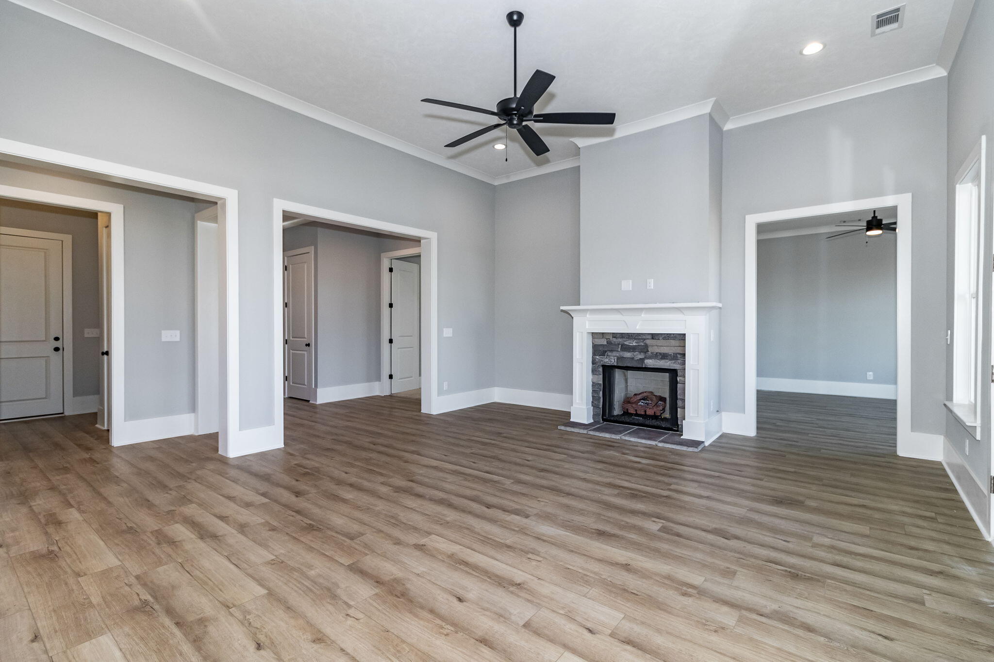 3044 Rosewood Drive