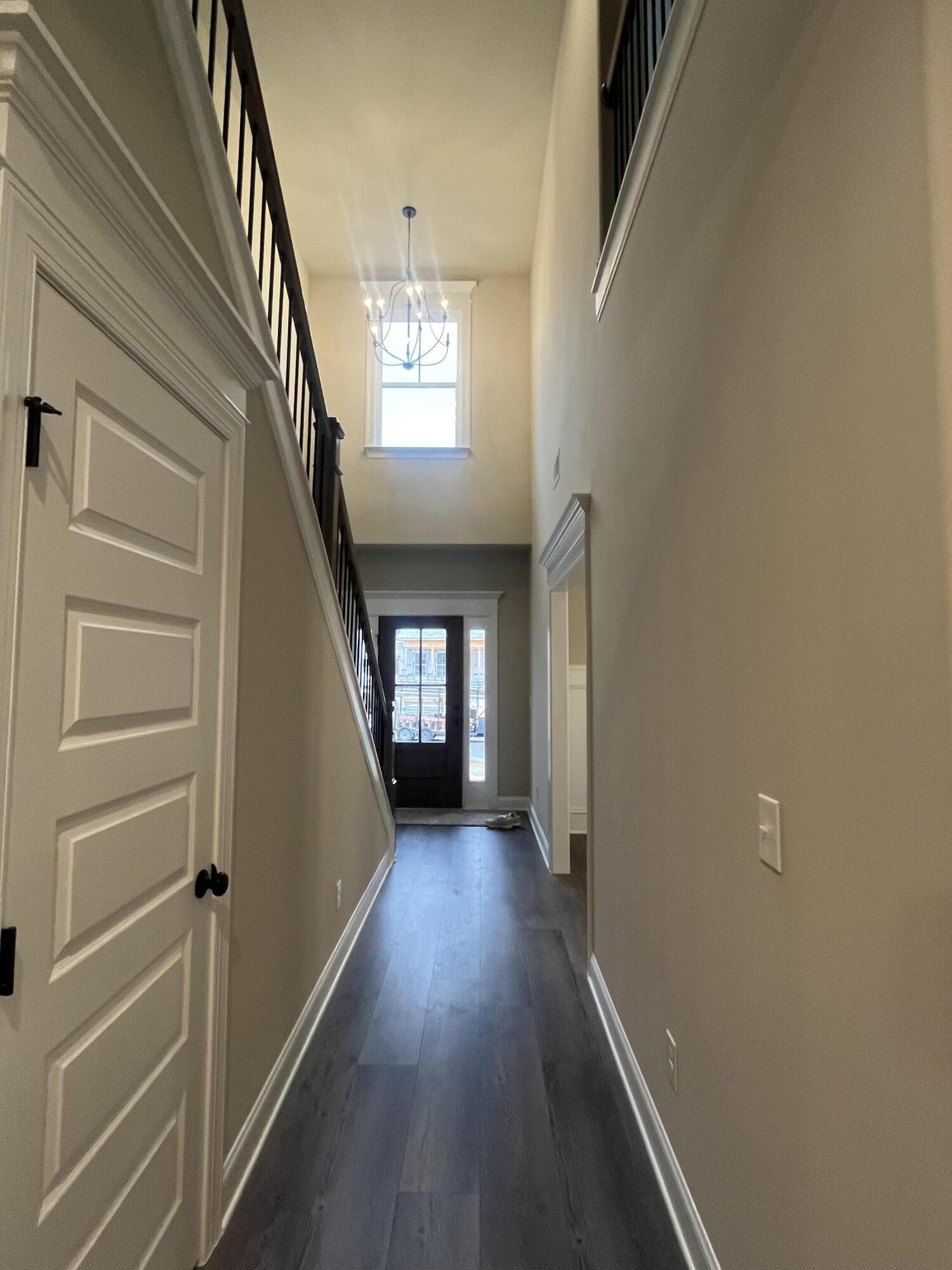 1220 Honey Lane