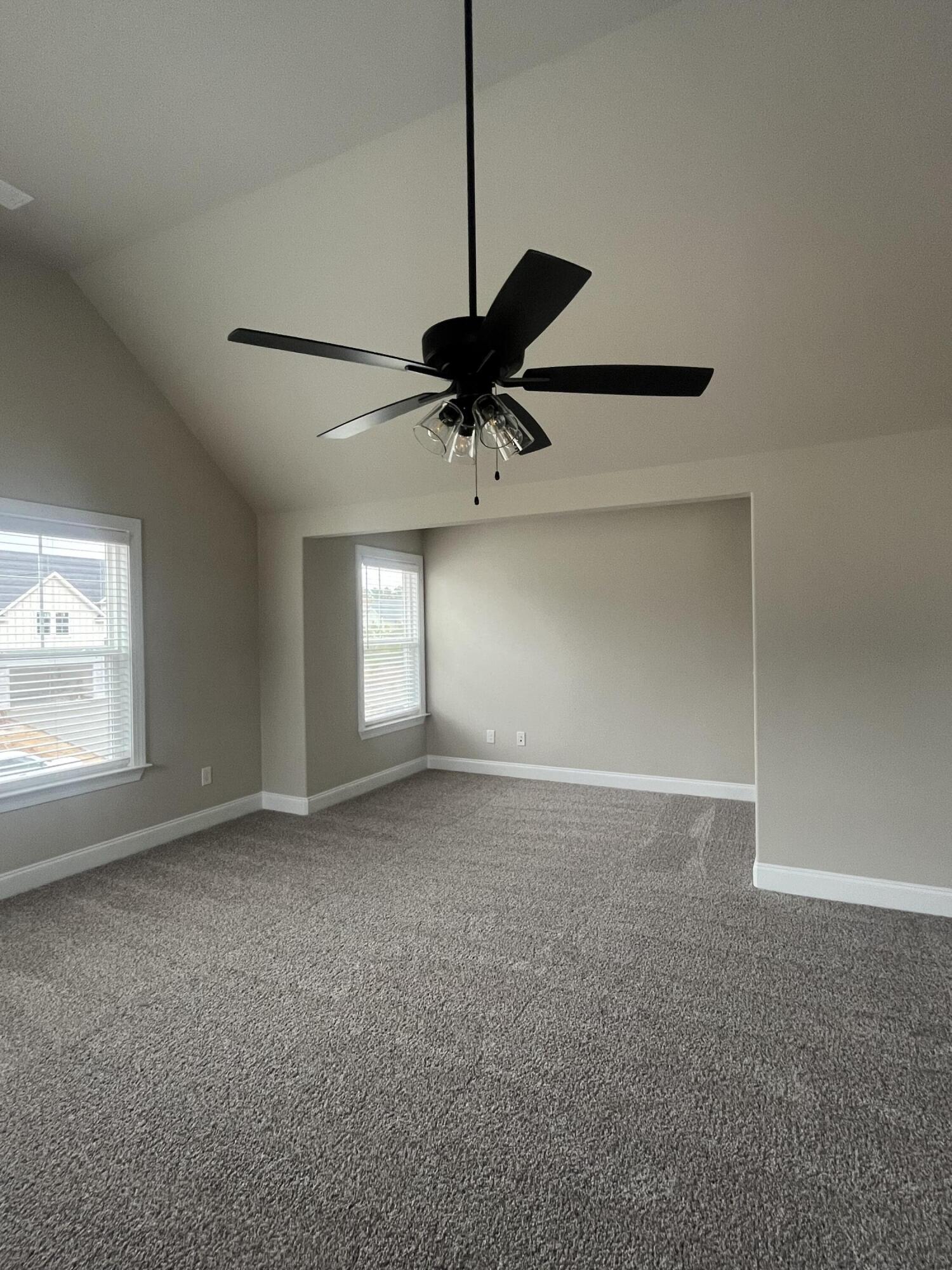 1220 Honey Lane