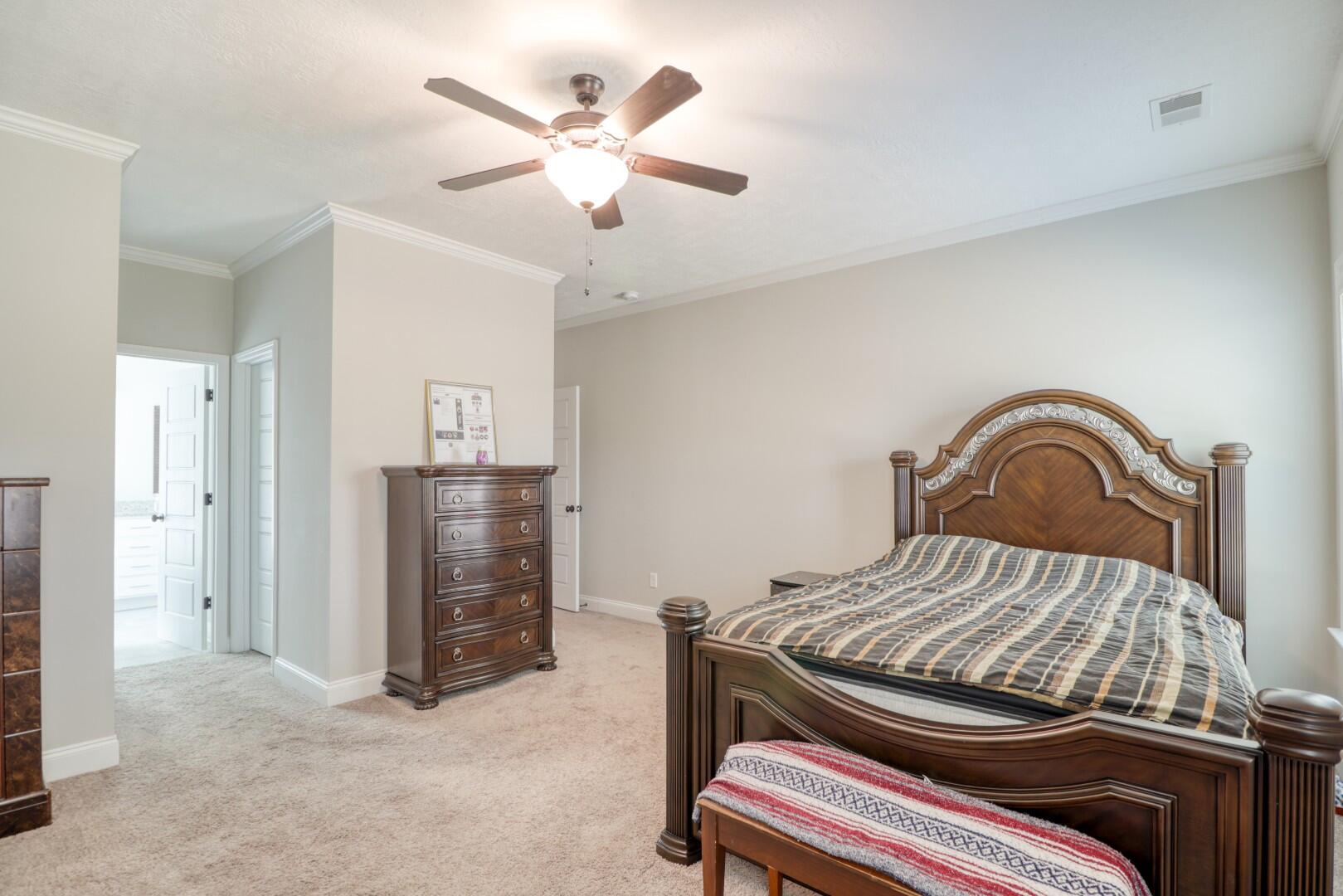 300 Huntley Loop