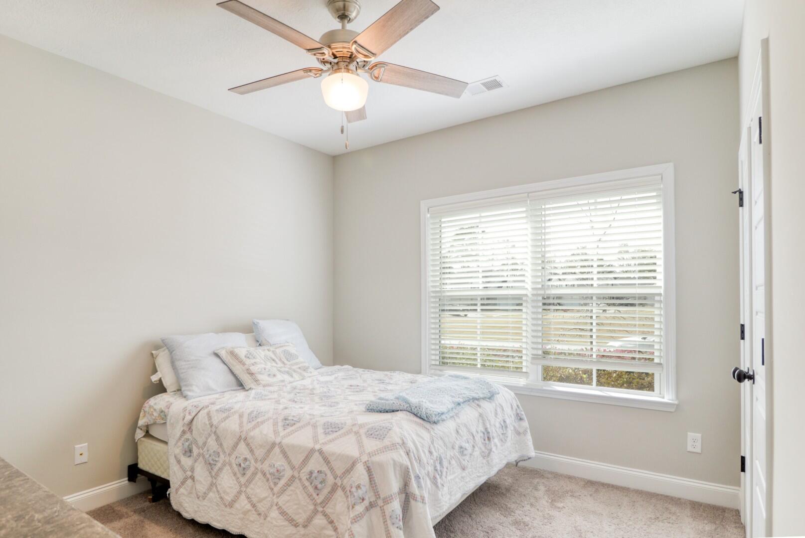 300 Huntley Loop