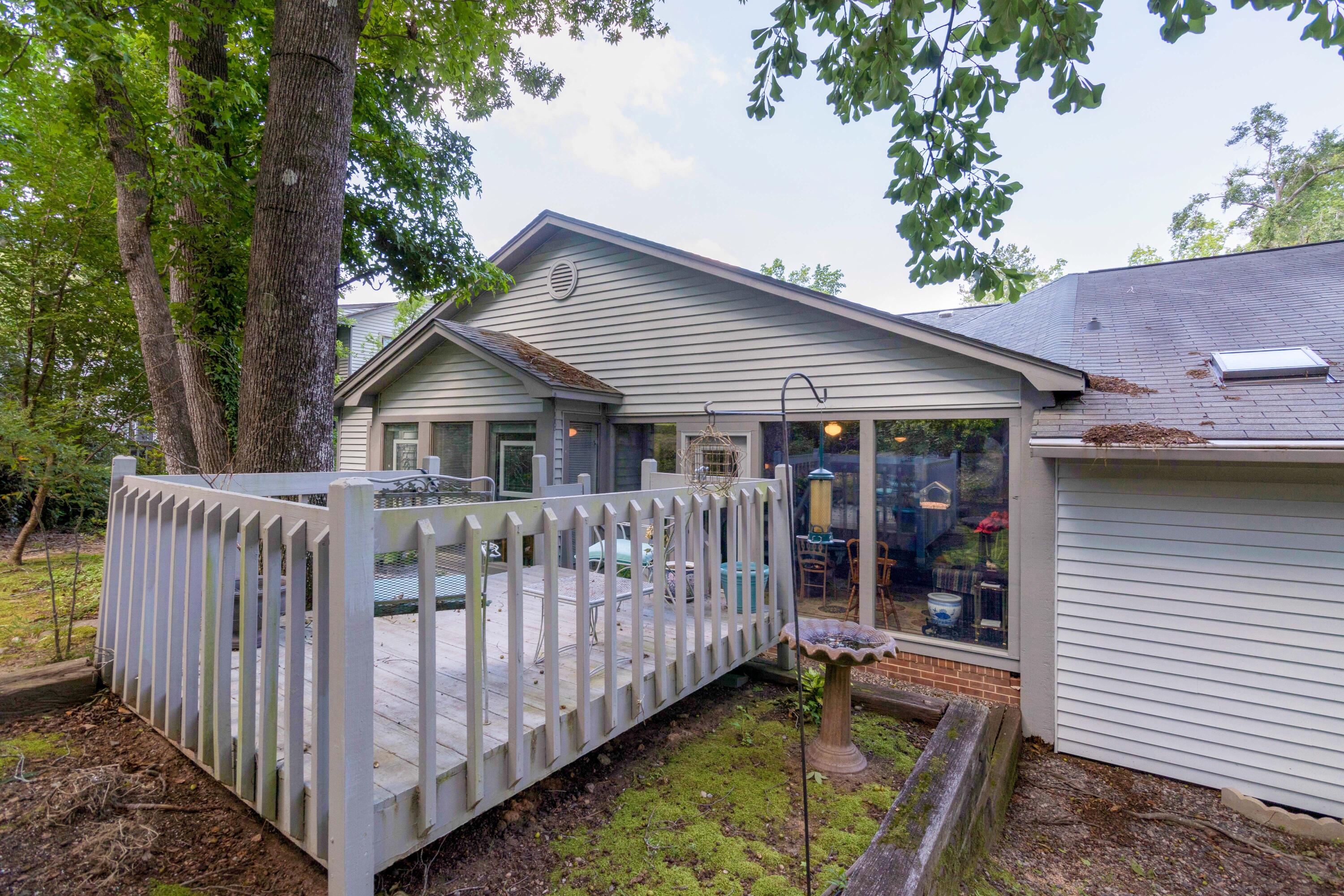 445 Creekwalk Drive