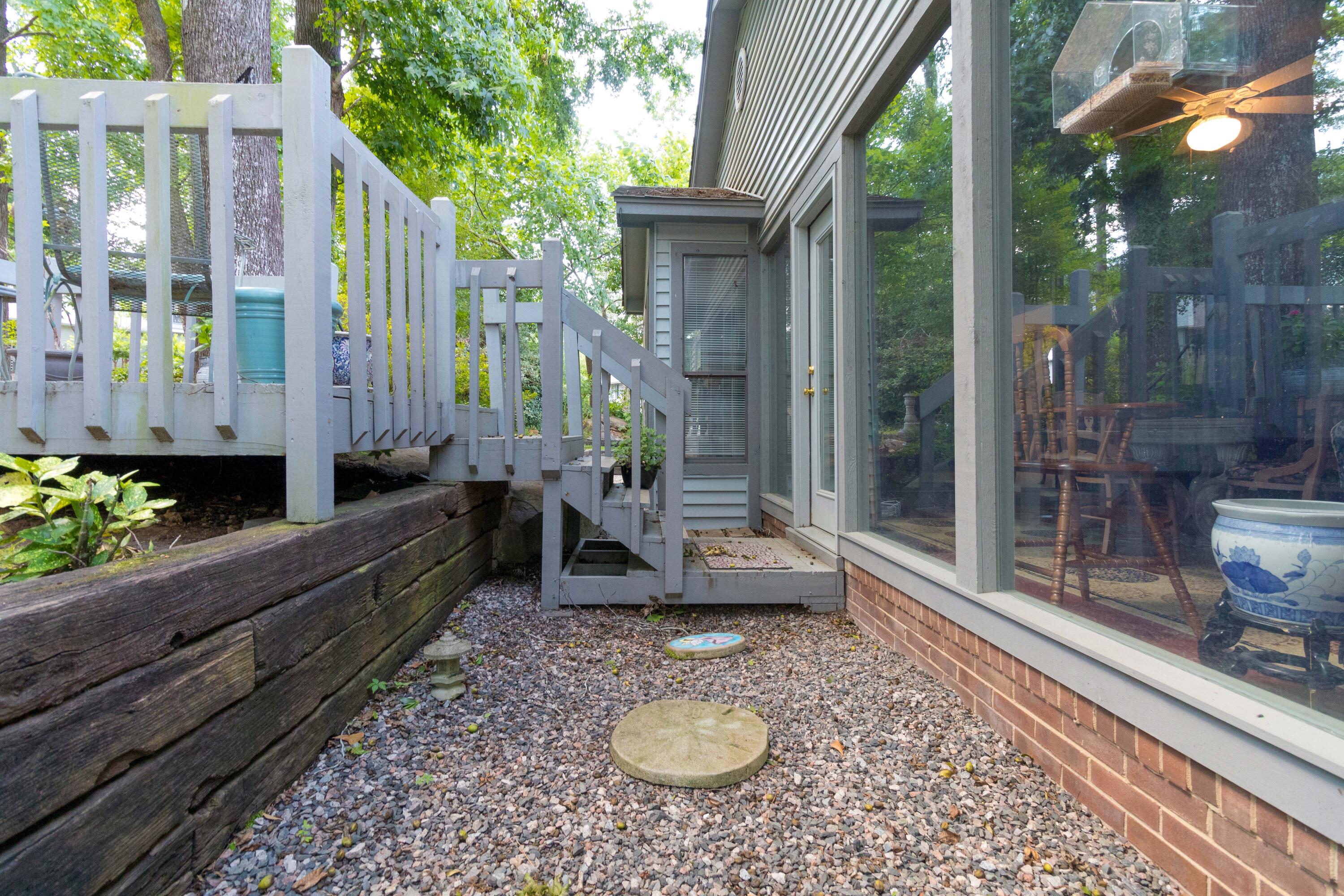 445 Creekwalk Drive