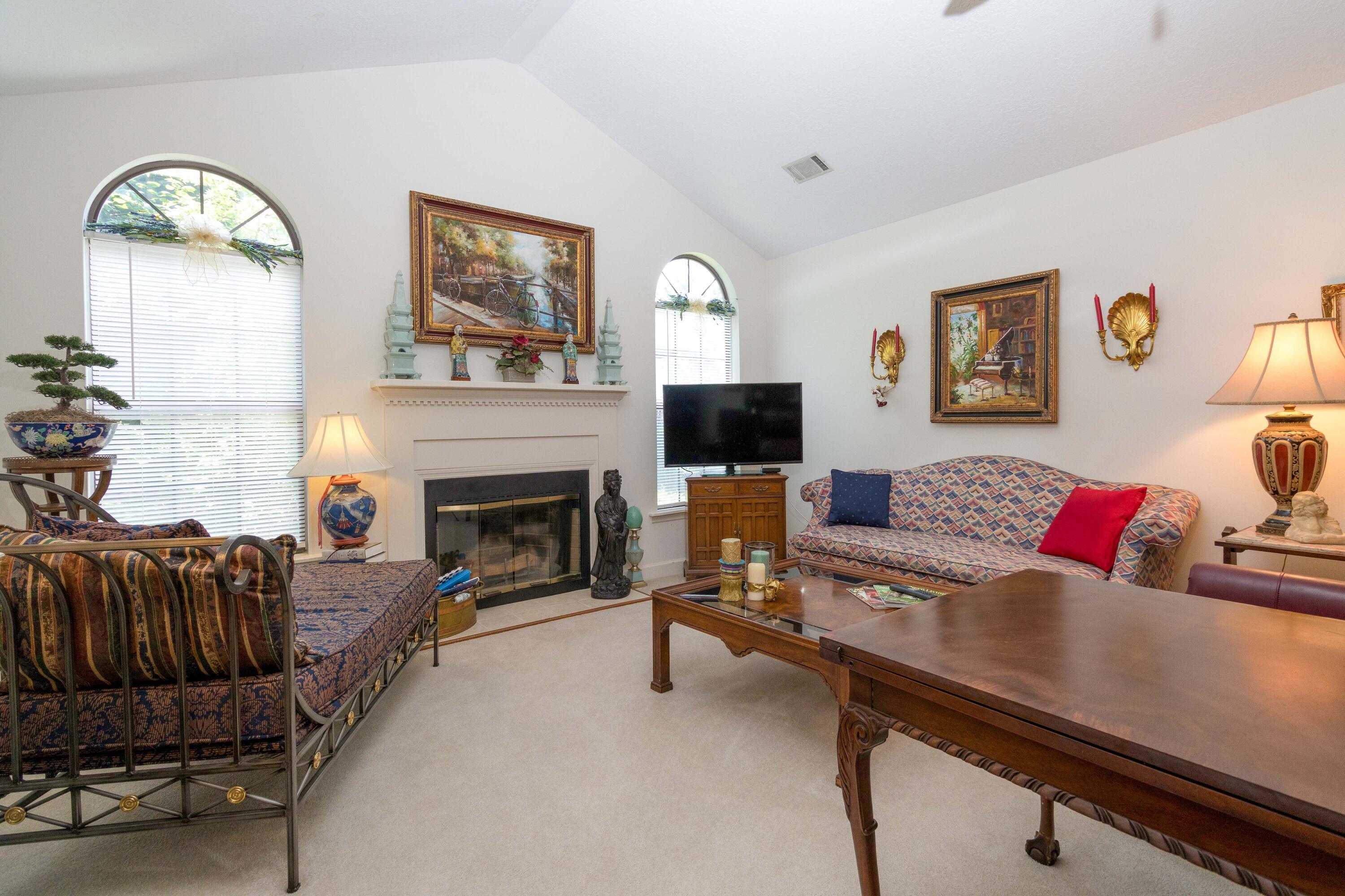 445 Creekwalk Drive
