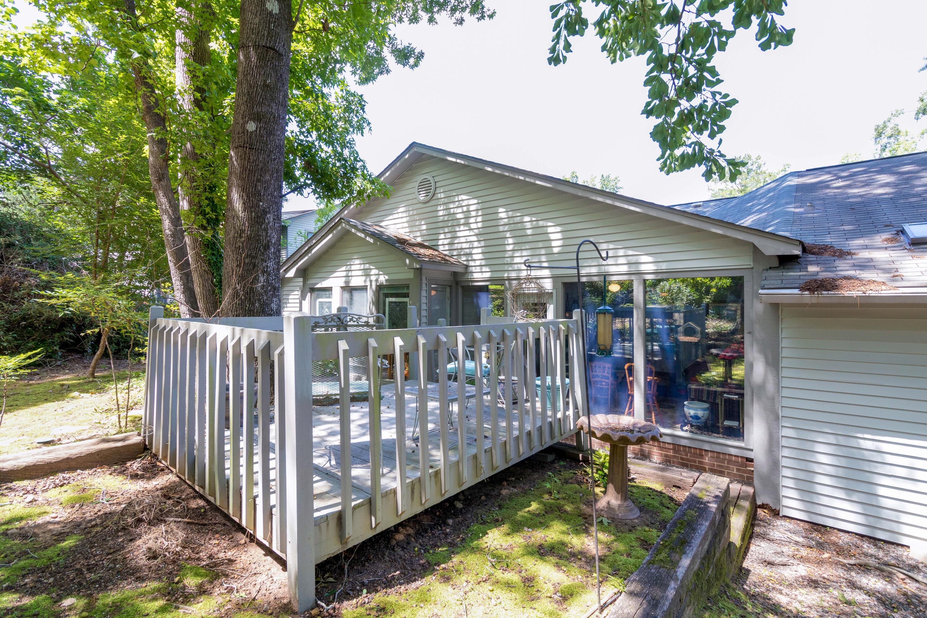 445 Creekwalk Drive