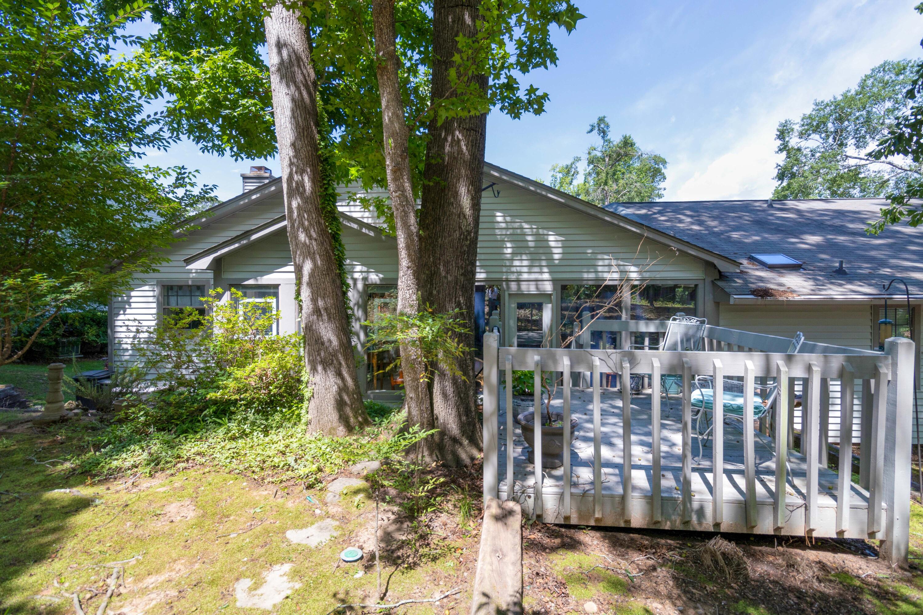 445 Creekwalk Drive