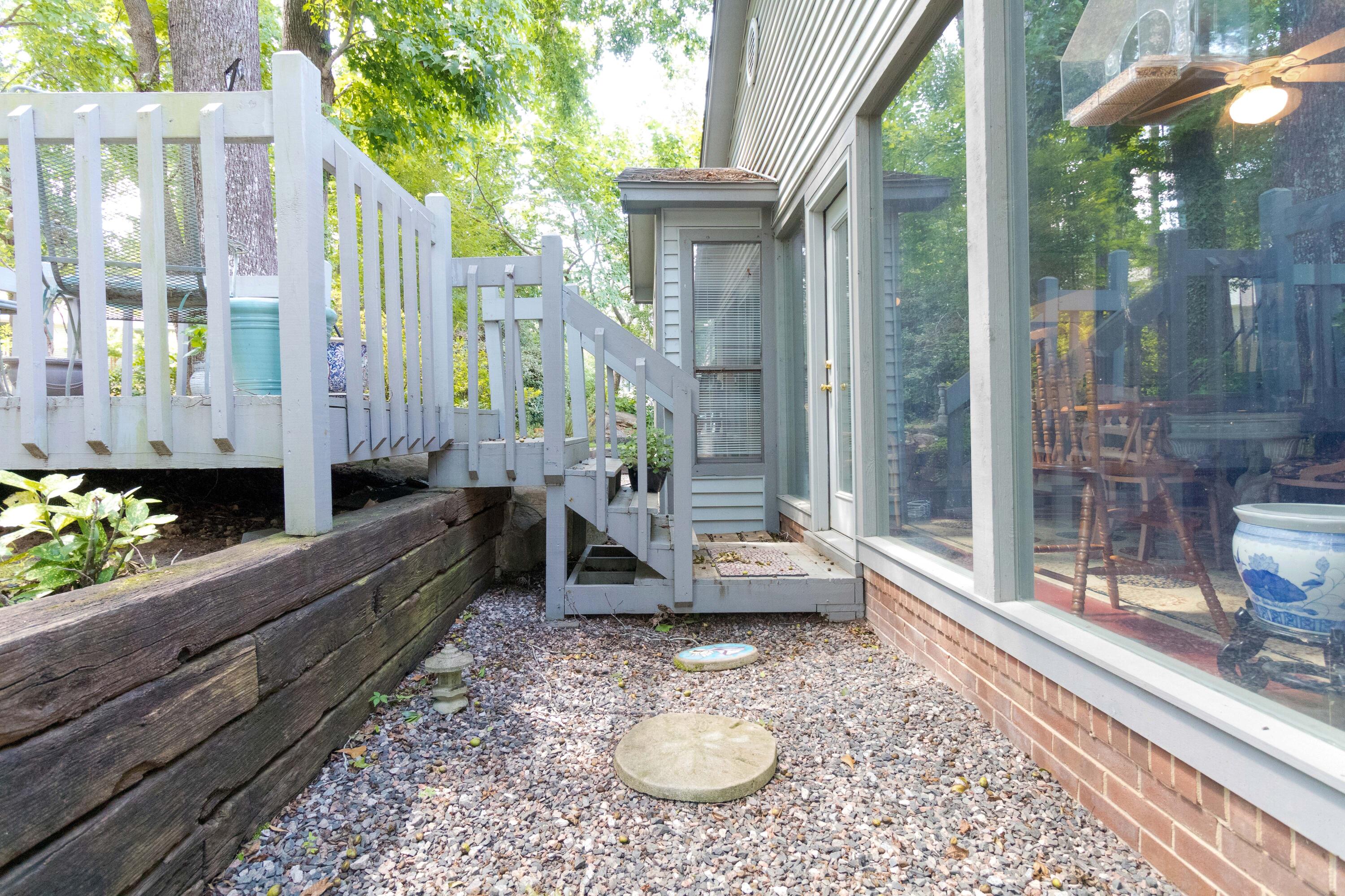 445 Creekwalk Drive
