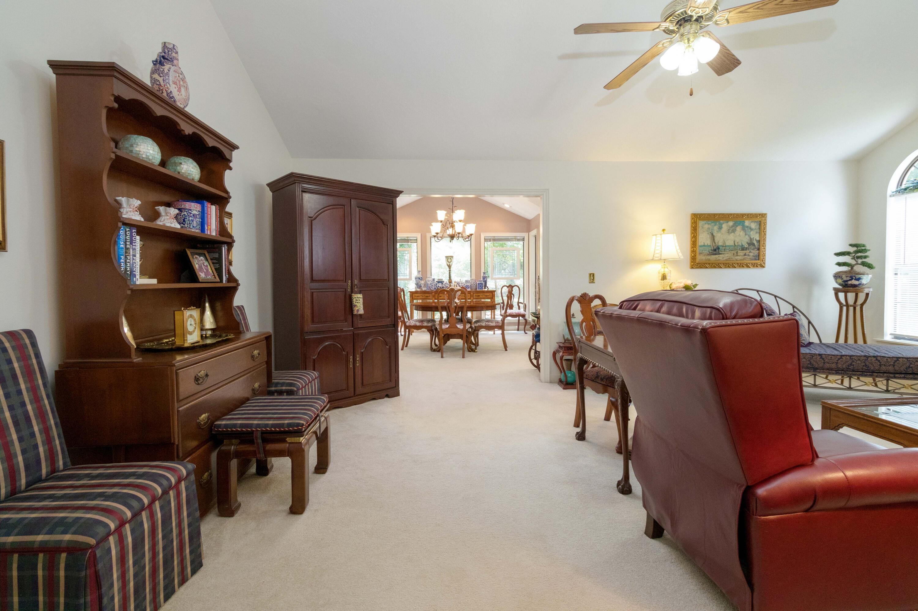 445 Creekwalk Drive