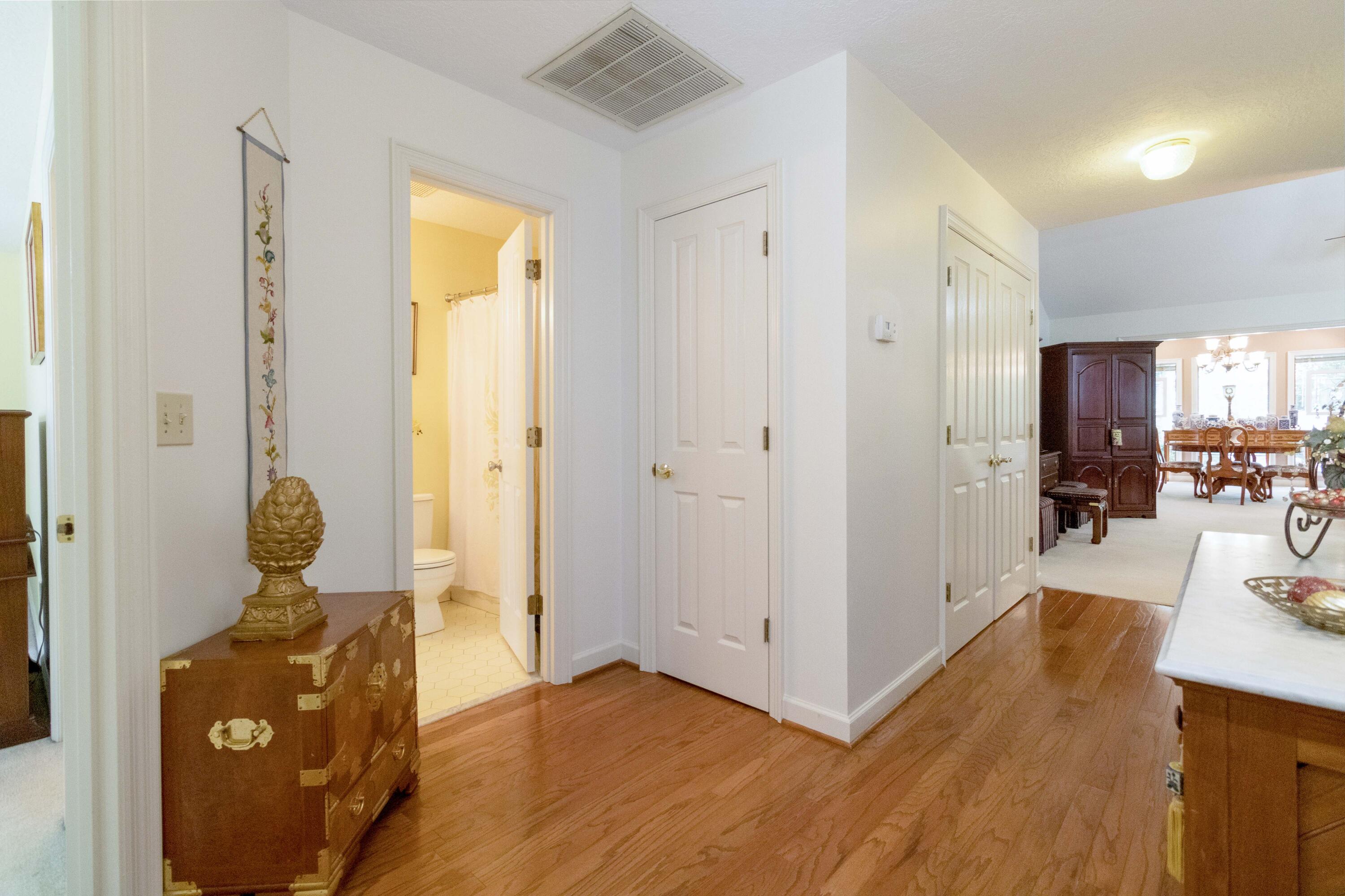 445 Creekwalk Drive