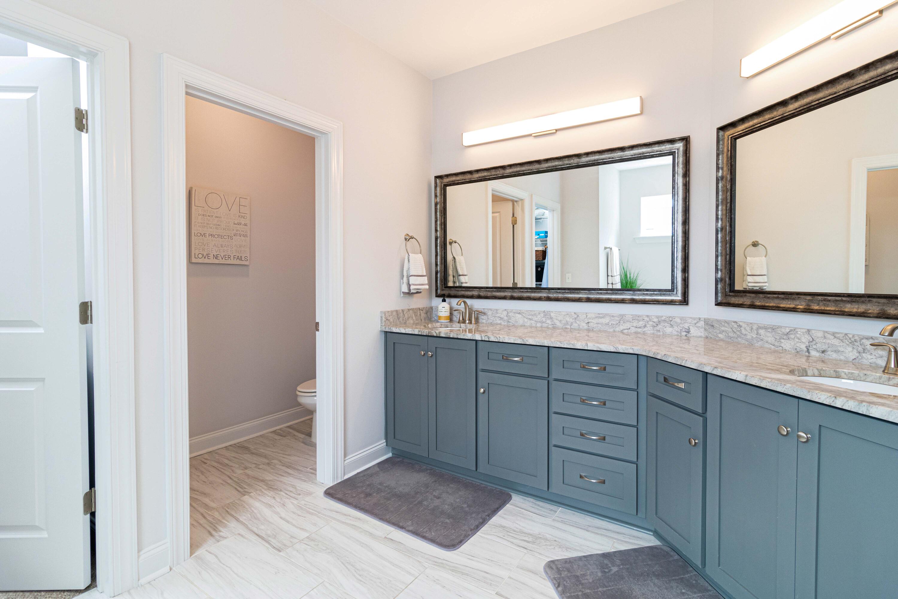 555 Rivernorth Dr.