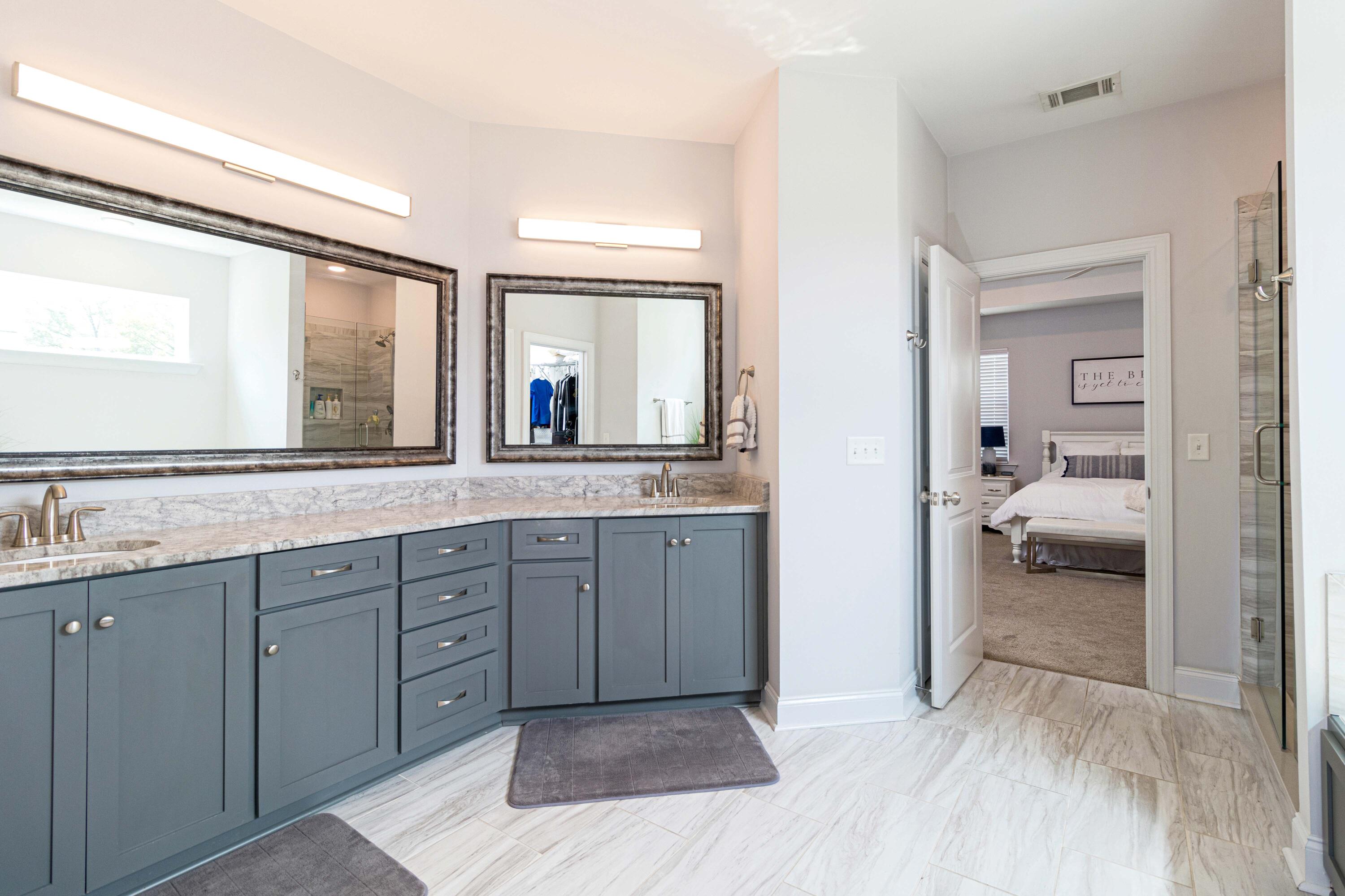 555 Rivernorth Dr.