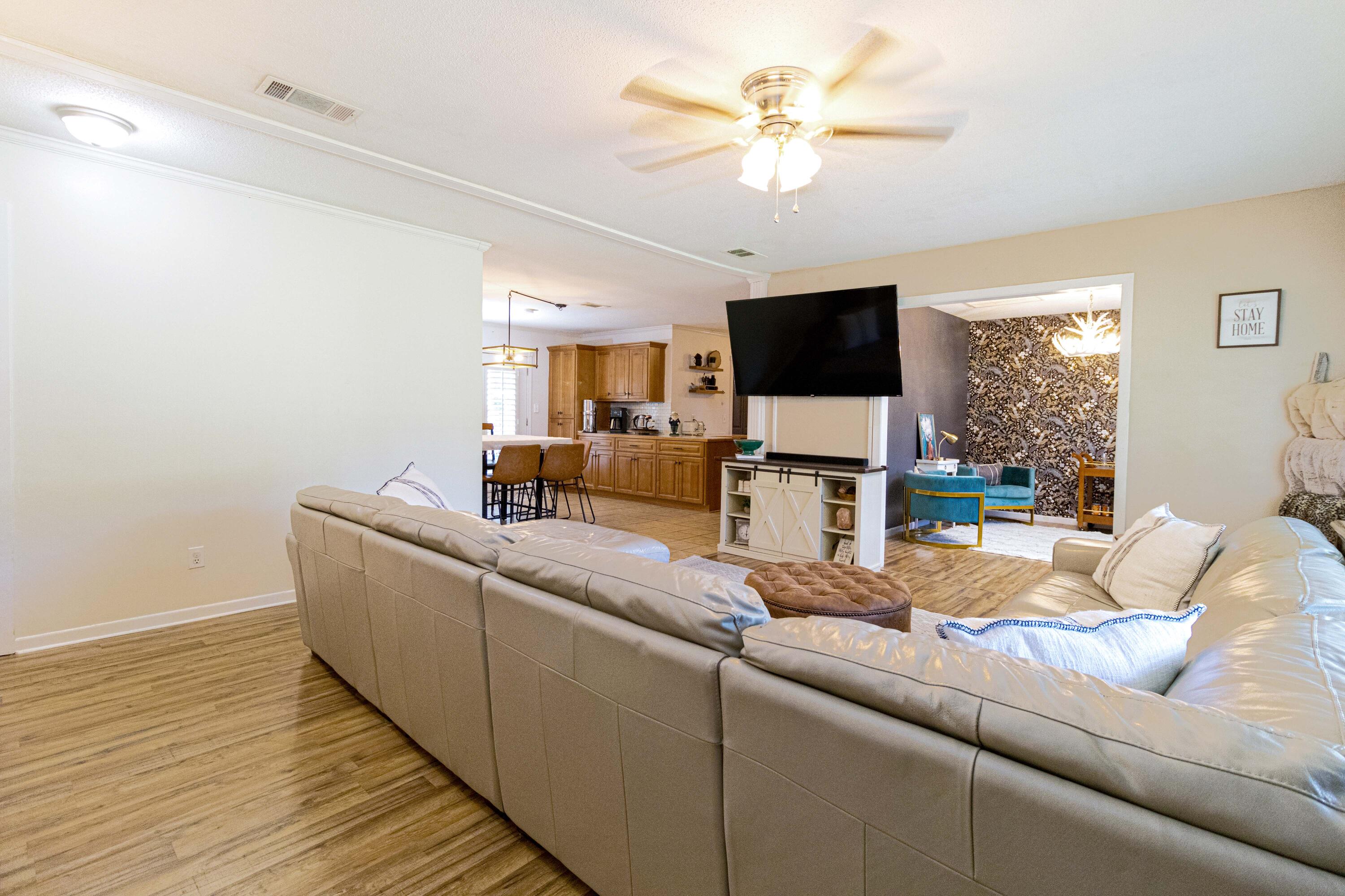 604 Edisto Dr.