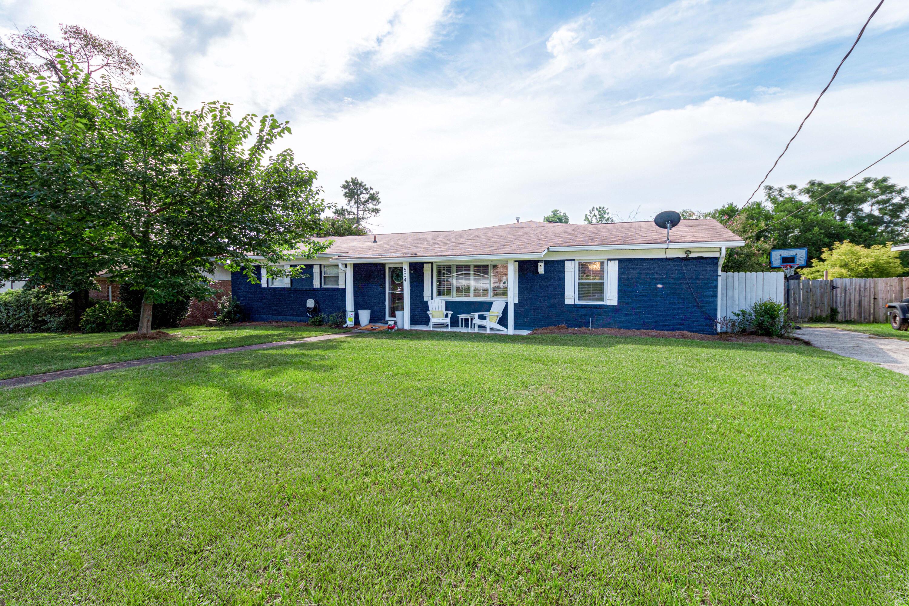 604 Edisto Dr.