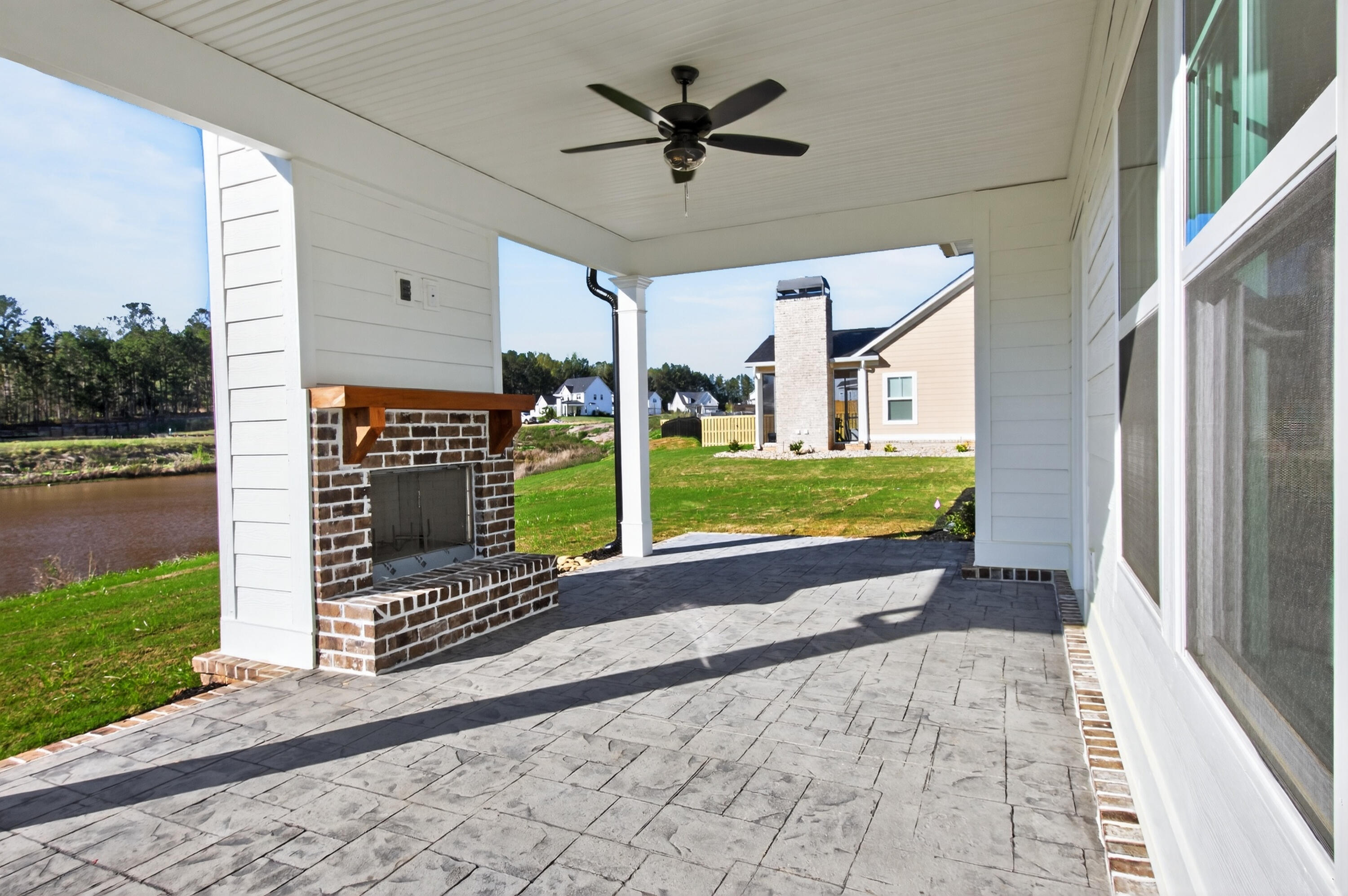 3143 Rosewood Drive