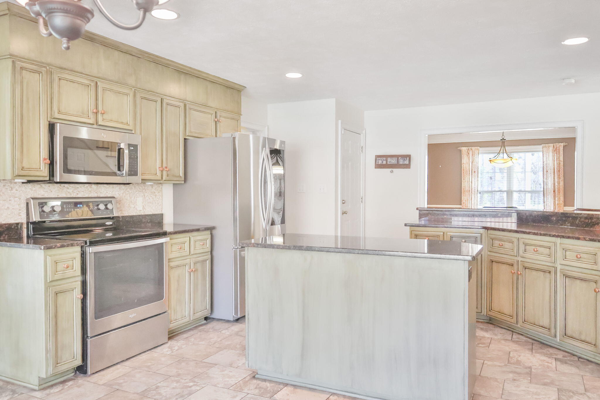 2022 Mayfield Drive