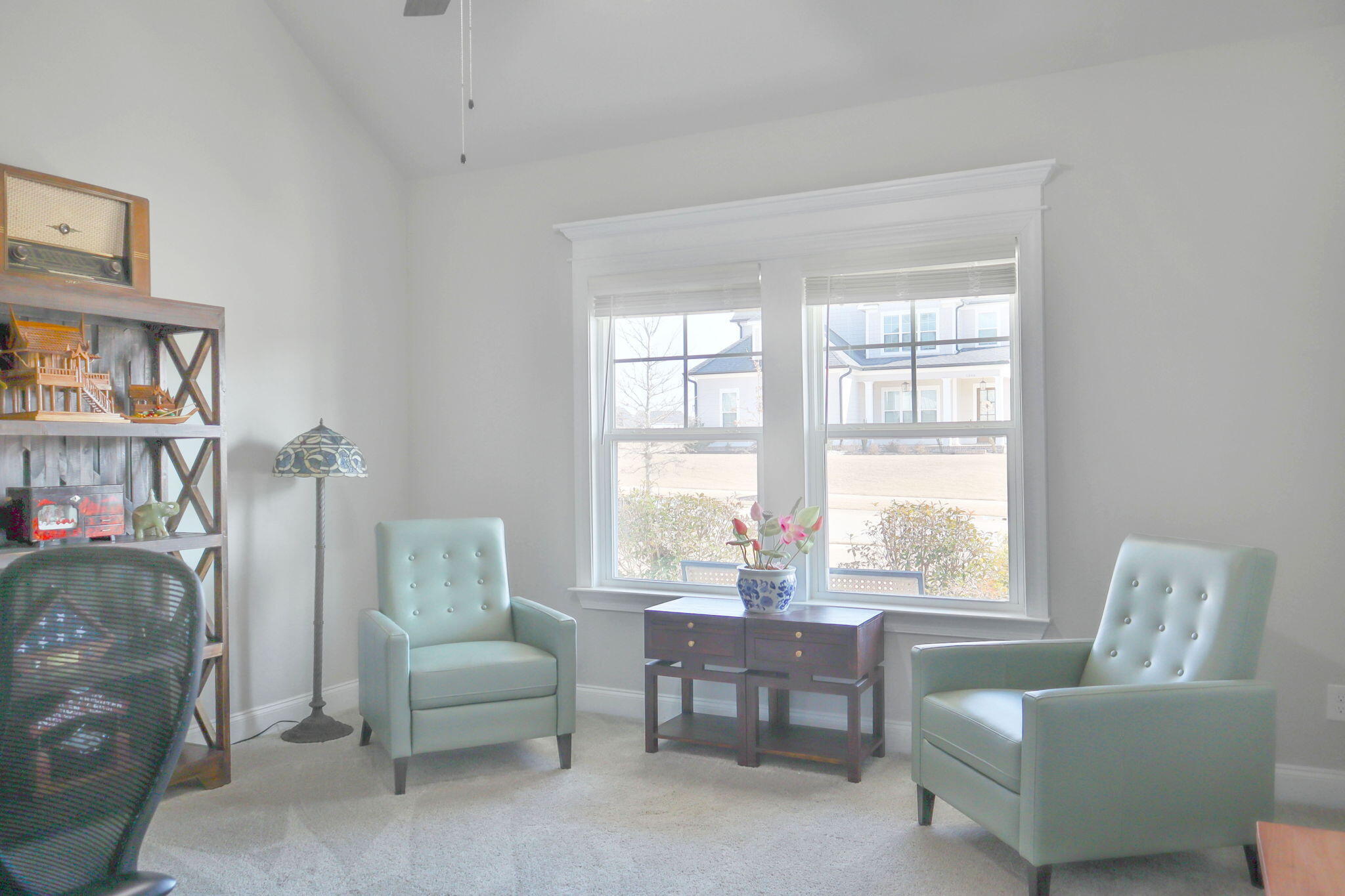 3123 Rosewood Drive