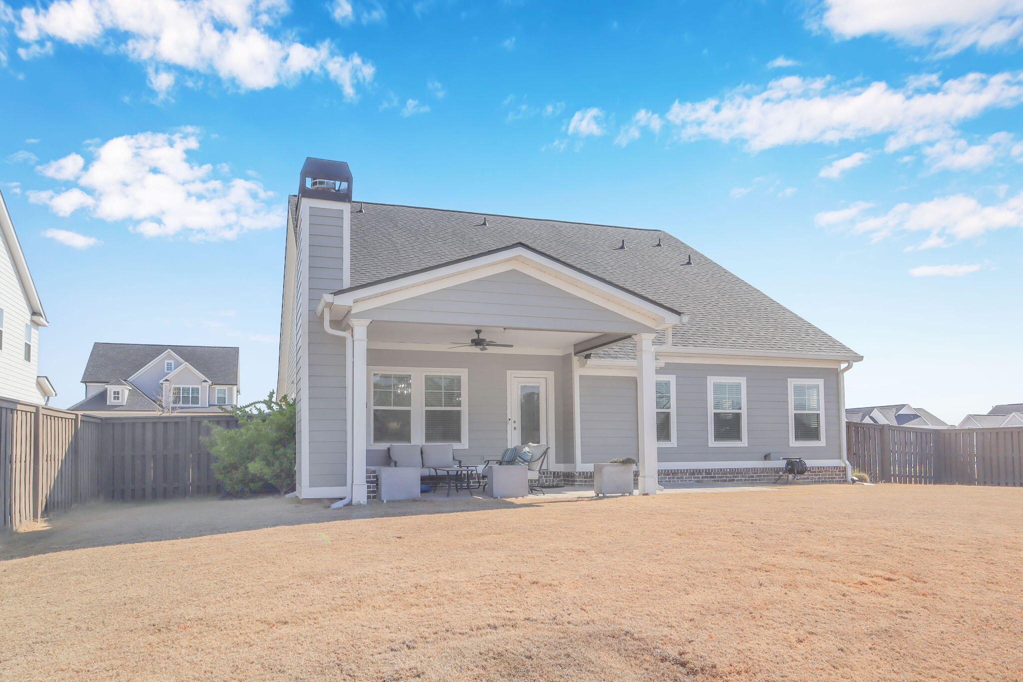 3123 Rosewood Drive