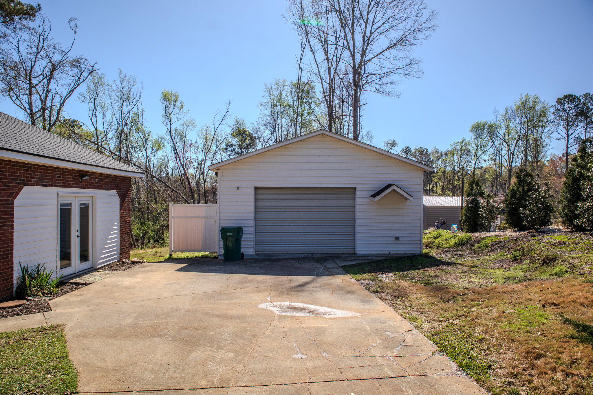 715 Spooner Drive