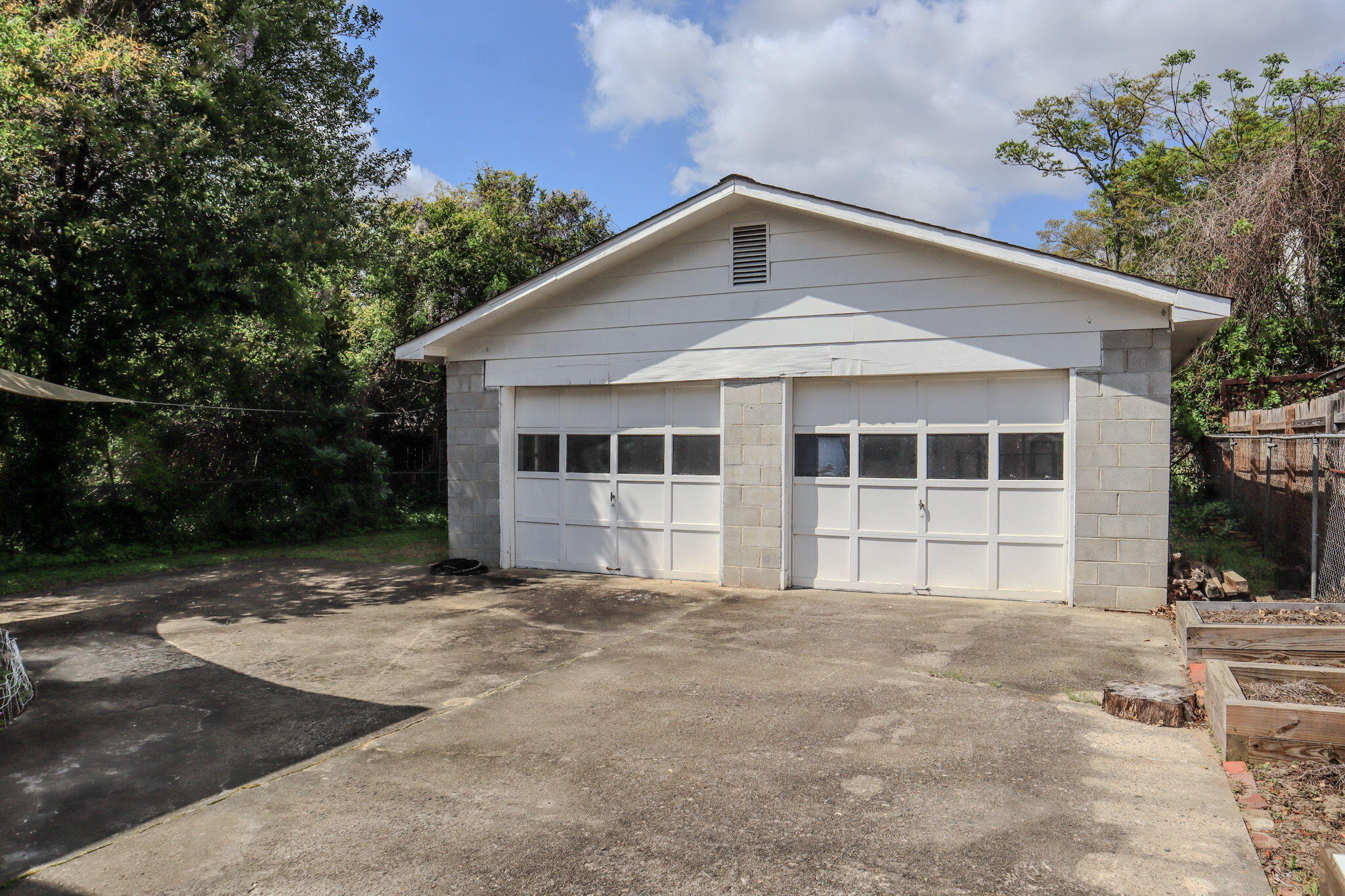 1517 Johns Road