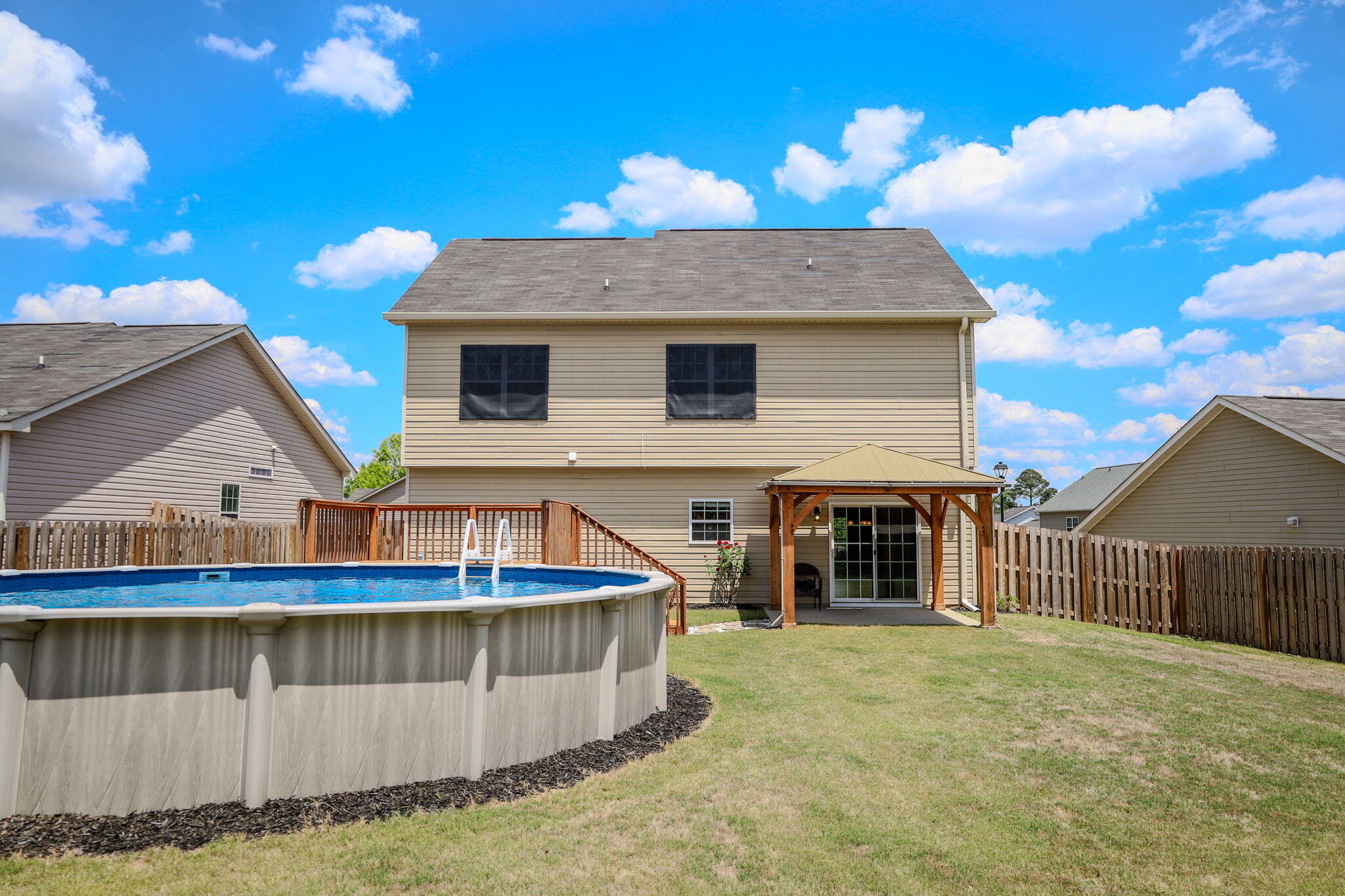909 Westlawn Drive