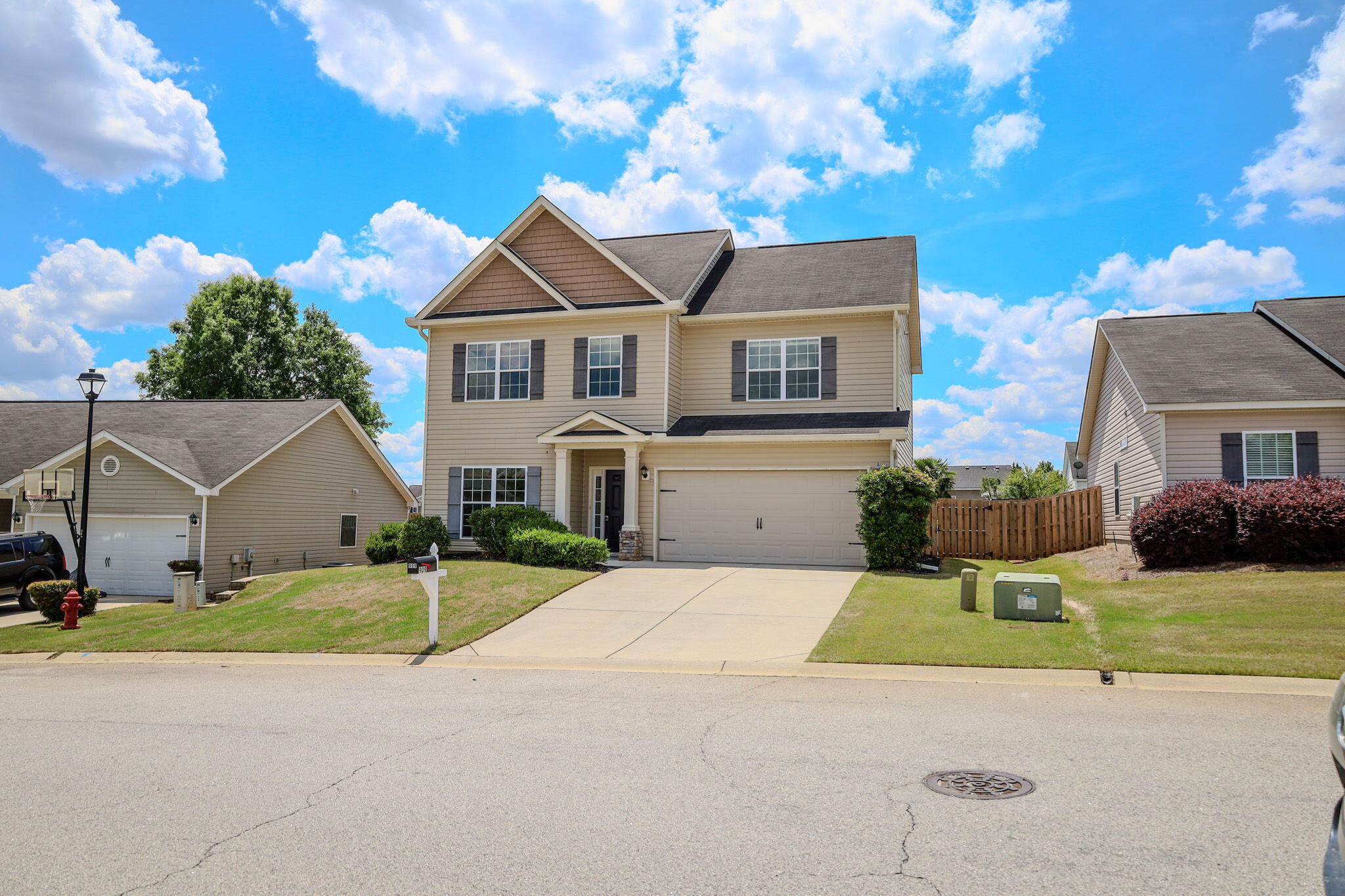 909 Westlawn Drive