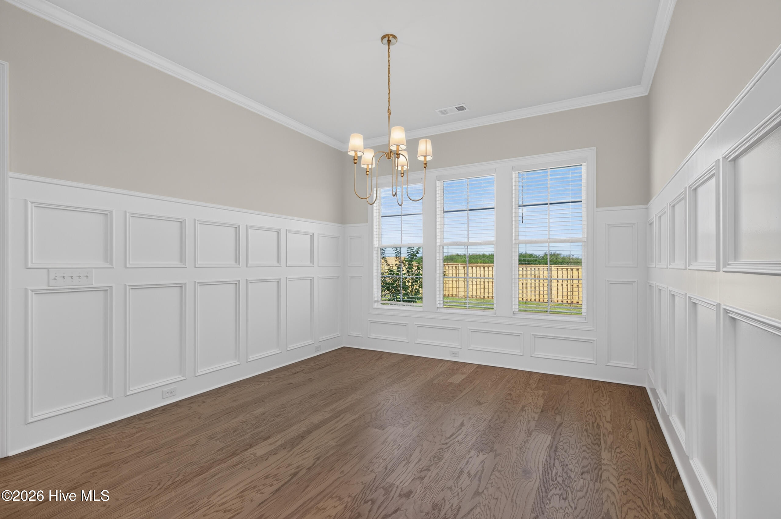 3144 Rosewood Drive