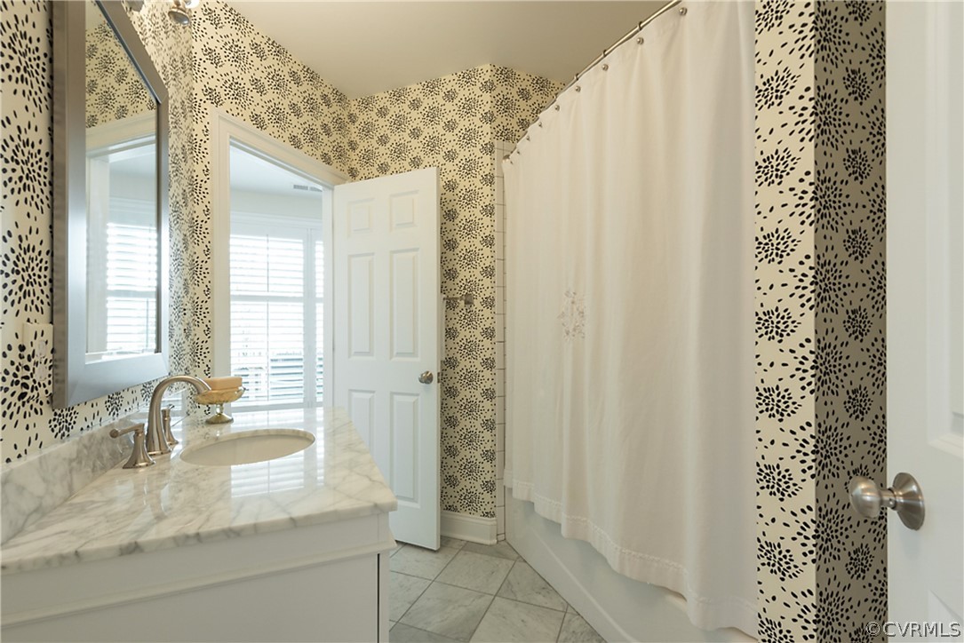 512 Libbie Avenue Unit: U4