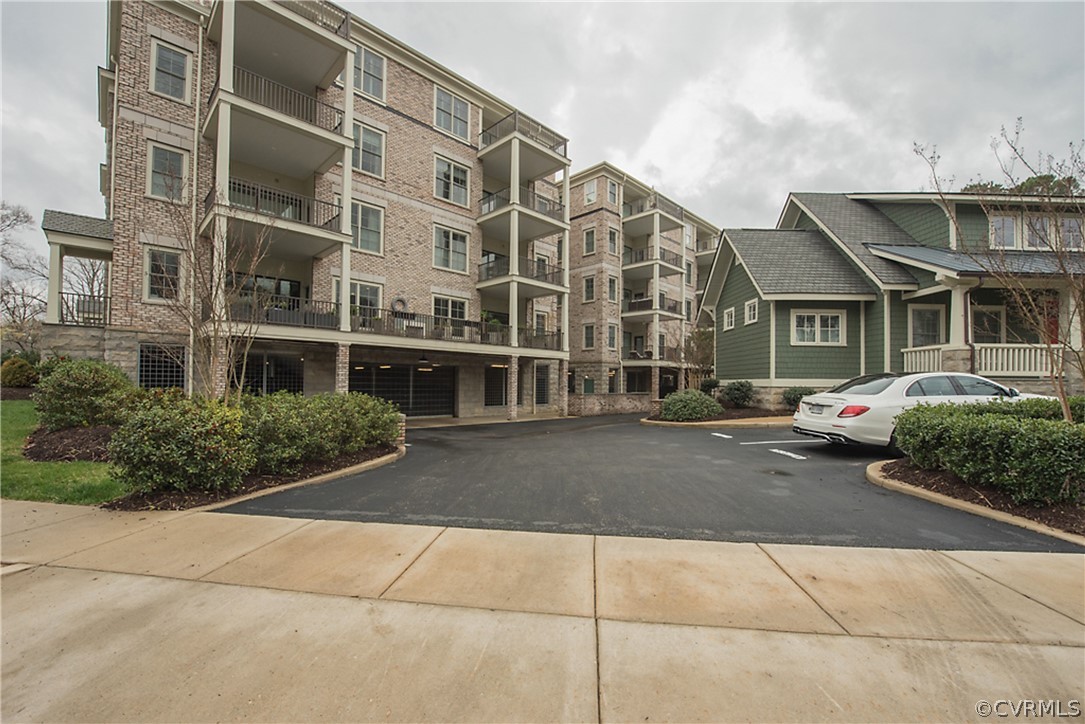512 Libbie Avenue Unit: U4