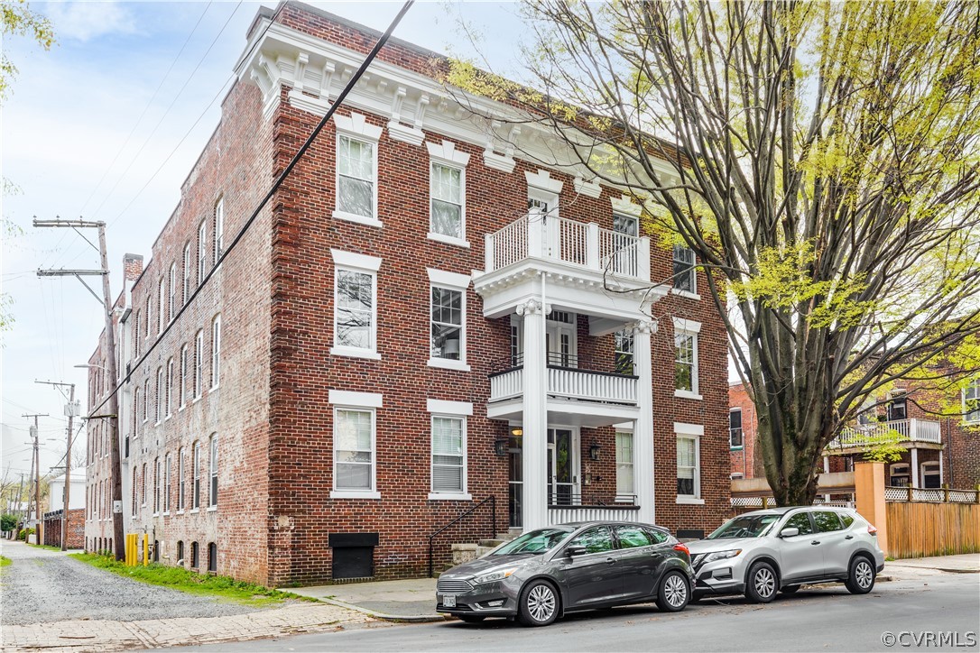 101 N Stafford Avenue Unit: U7