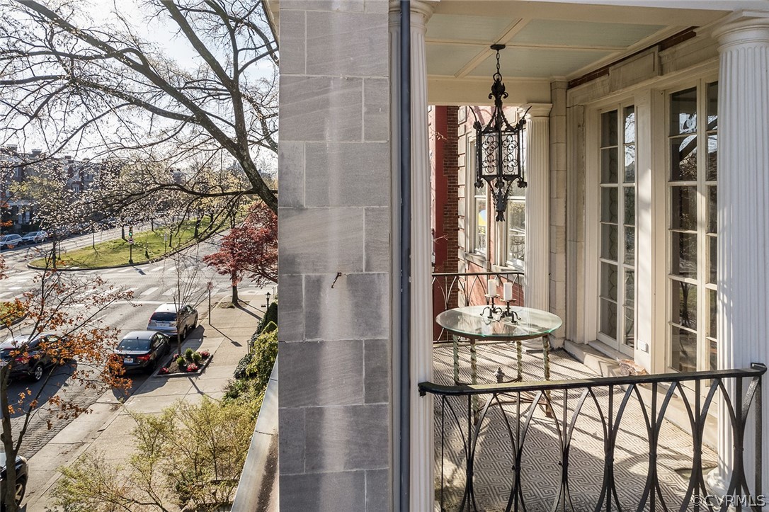 2007 Monument Avenue Unit: U2