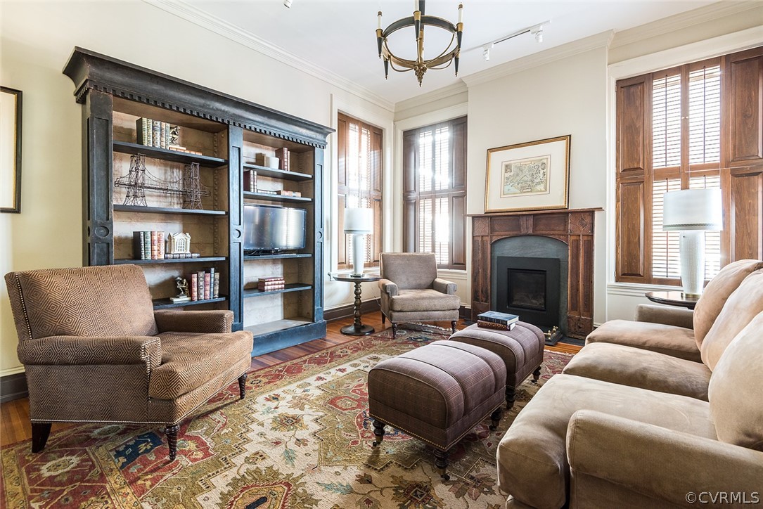 2007 Monument Avenue Unit: U2