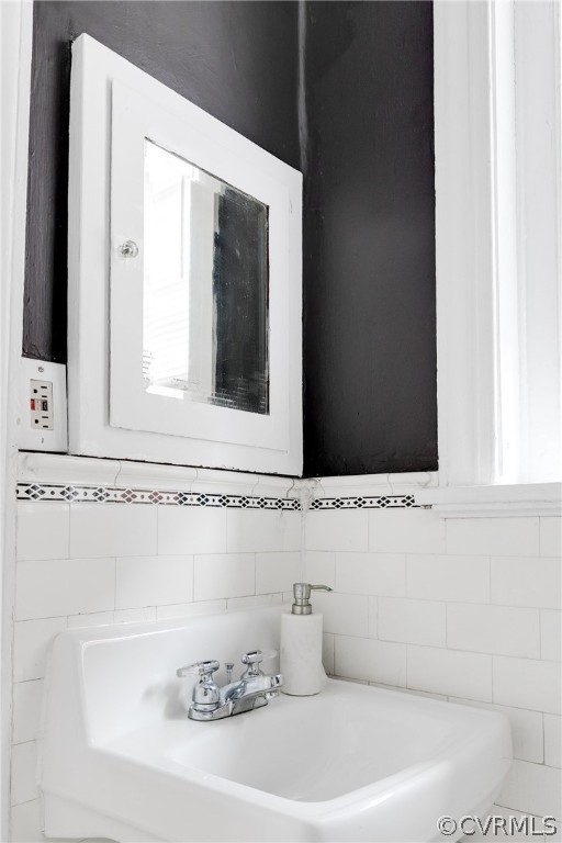 2810 Kensington Avenue Unit: U13