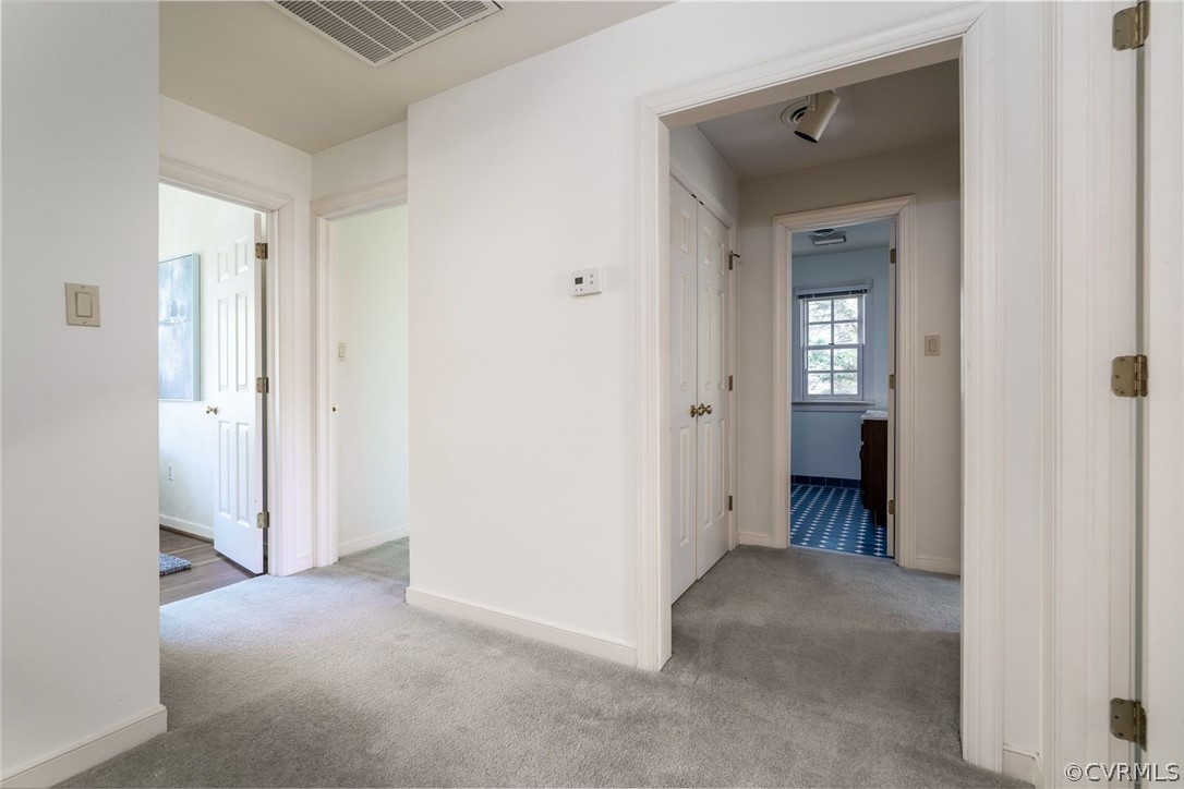 3321 Gloucester Road