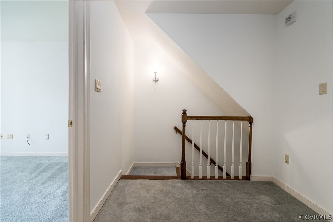 3321 Gloucester Road