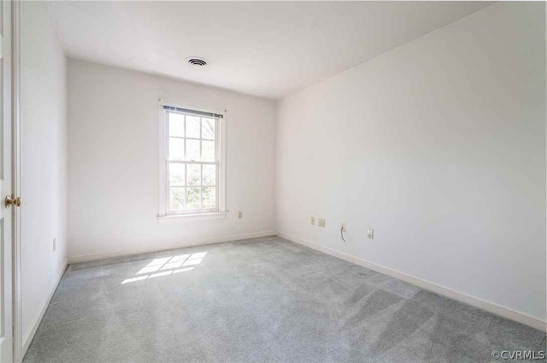 3321 Gloucester Road