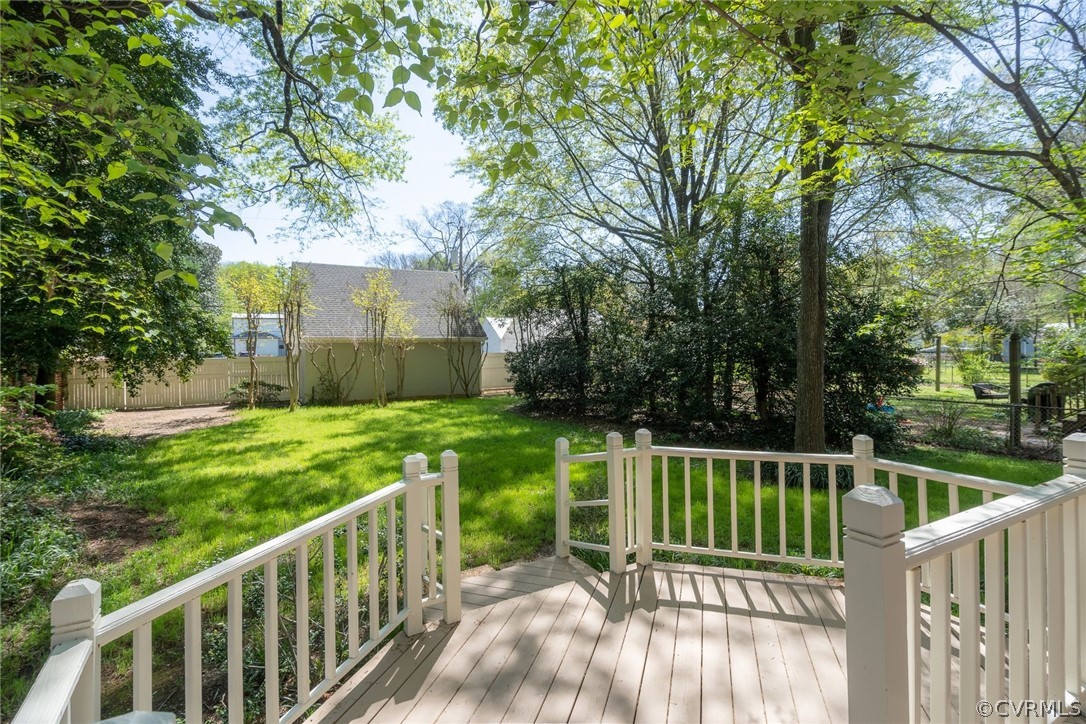 3321 Gloucester Road