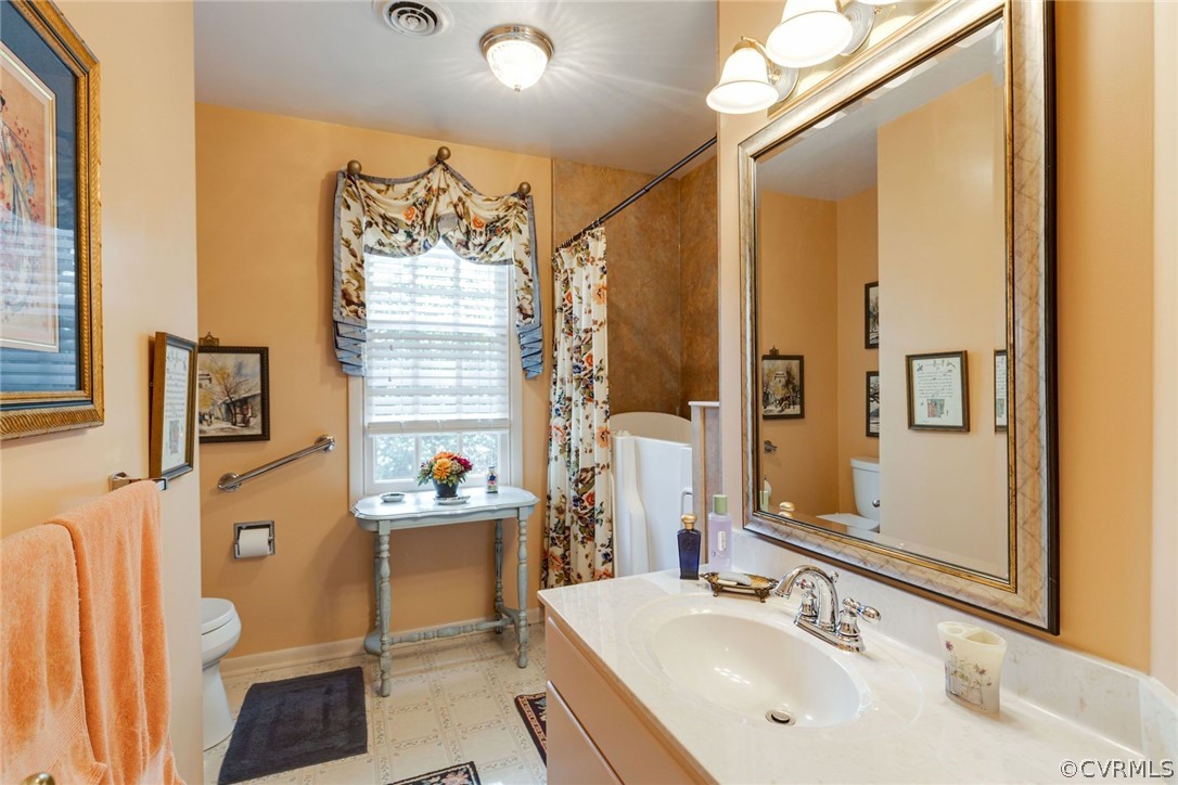 6161 River Road Unit: 37