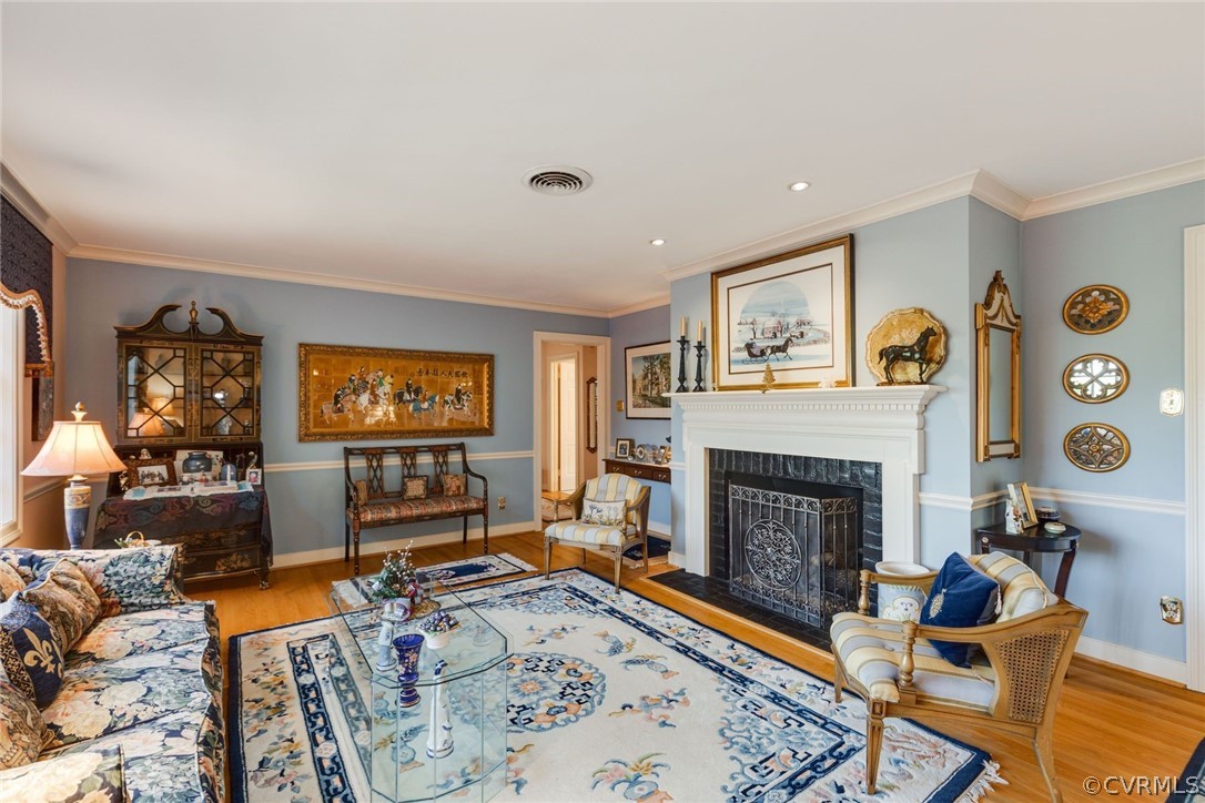 6161 River Road Unit: 37