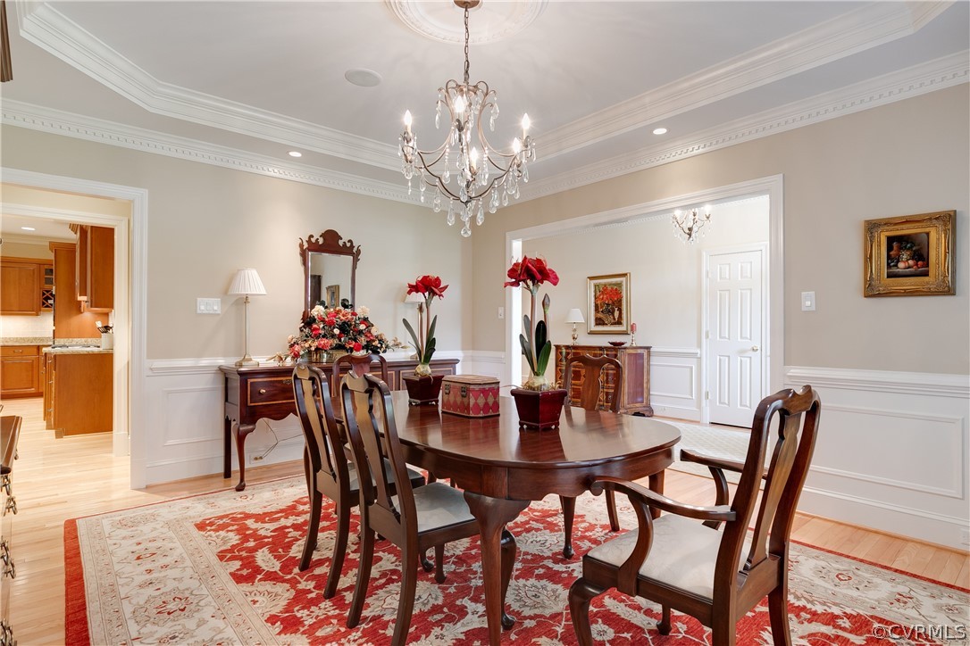 124 Lindenhurst