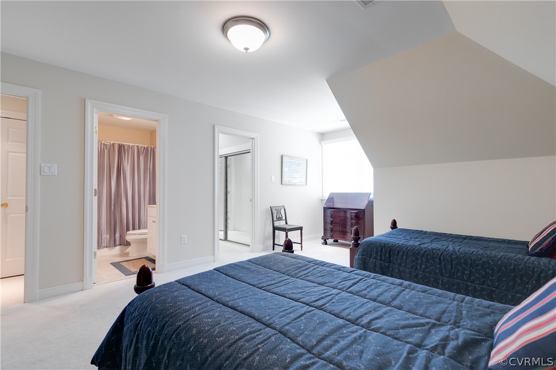 124 Lindenhurst