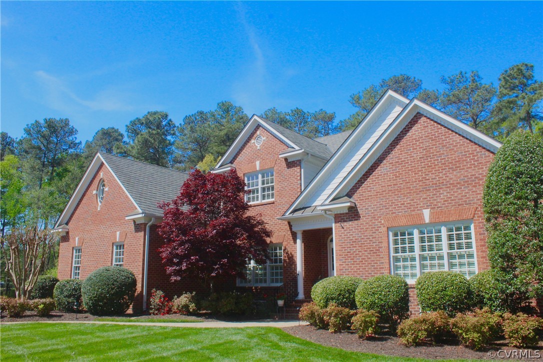 124 Lindenhurst