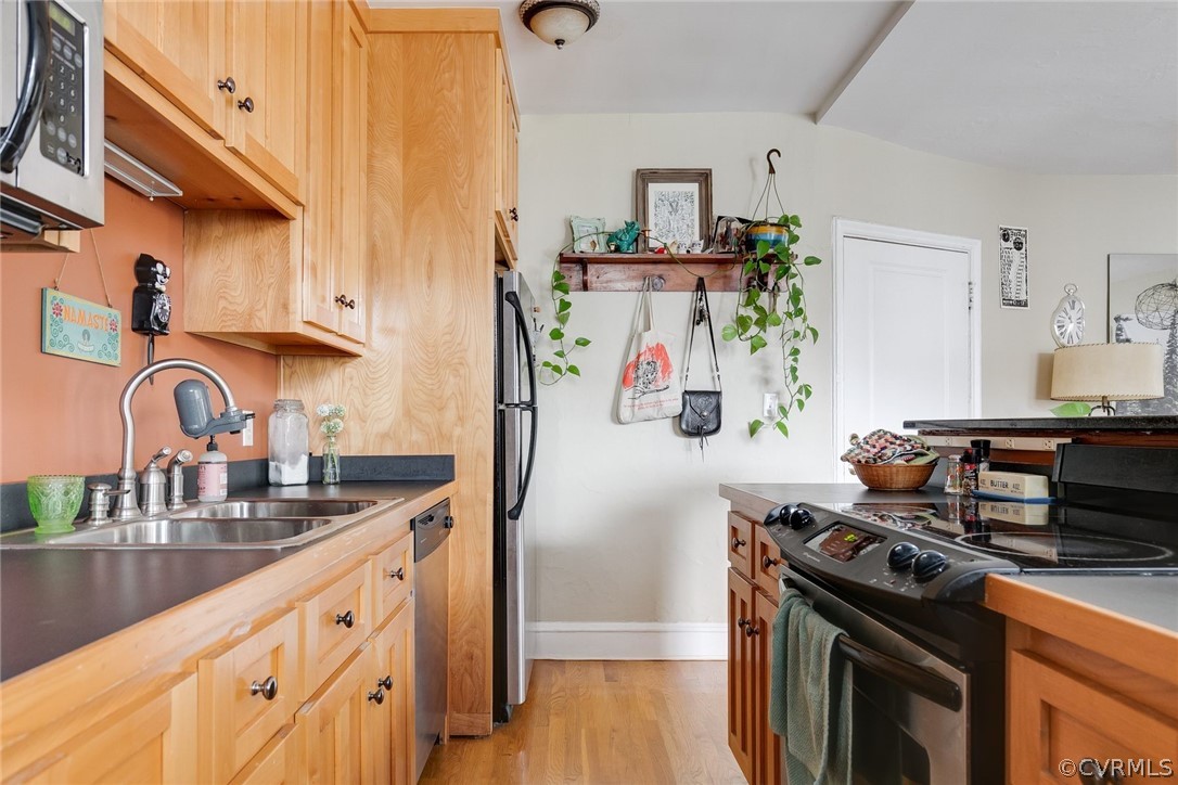 2705 Hanover Avenue Unit: U7