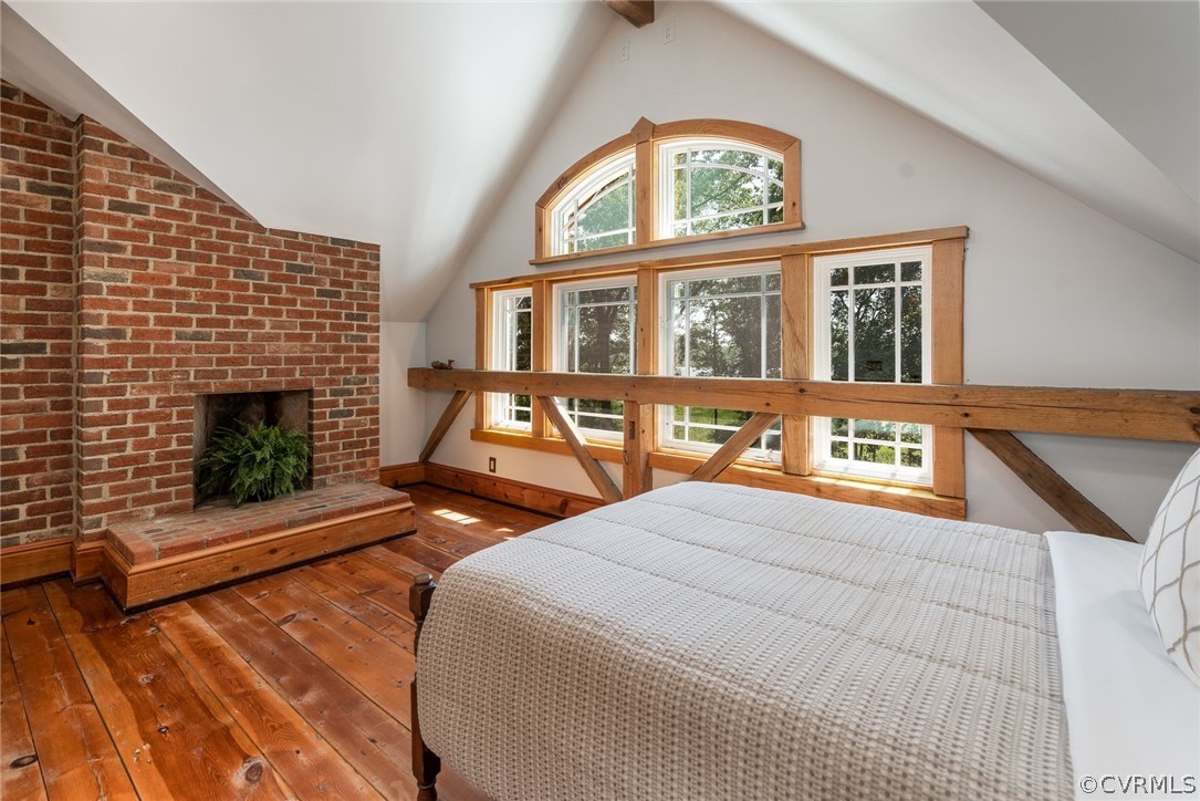 271 John Tyler Memorial Highway