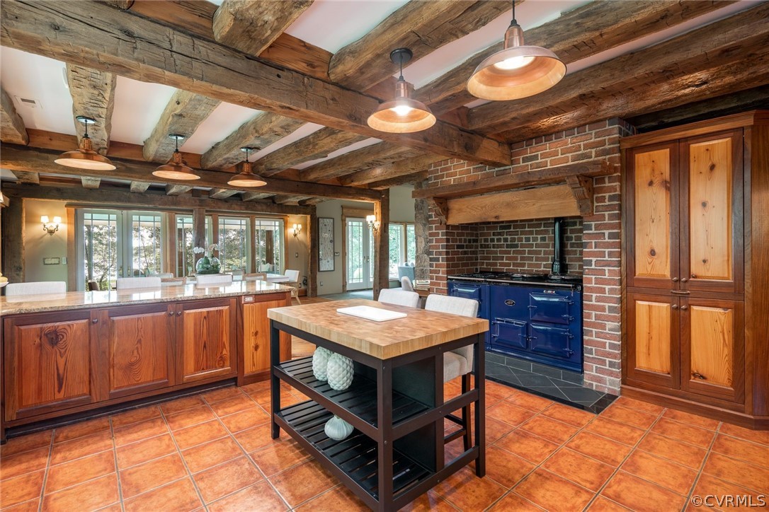 271 John Tyler Memorial Highway