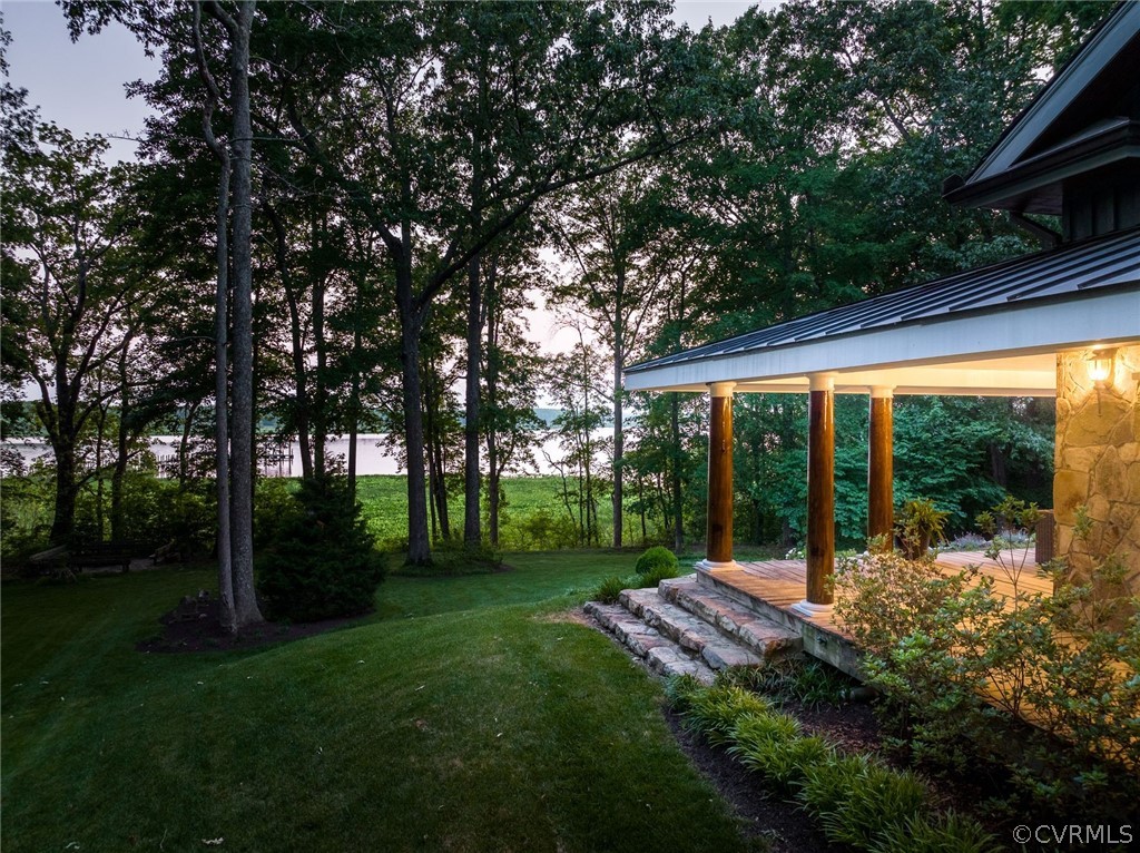 271 John Tyler Memorial Highway