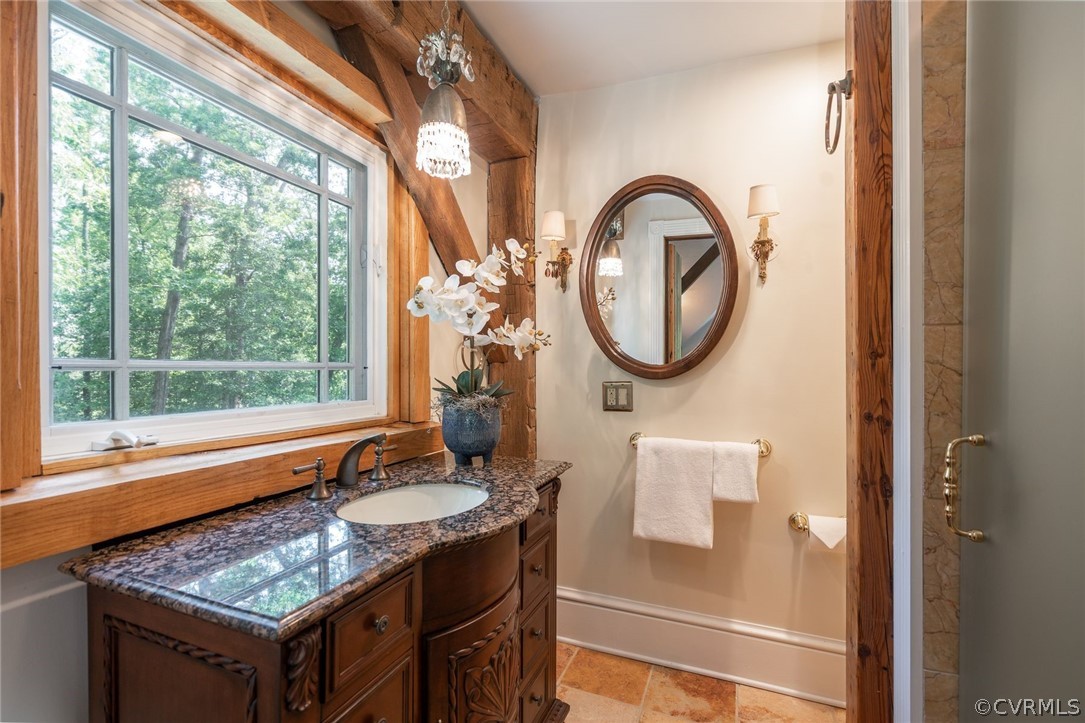 271 John Tyler Memorial Highway