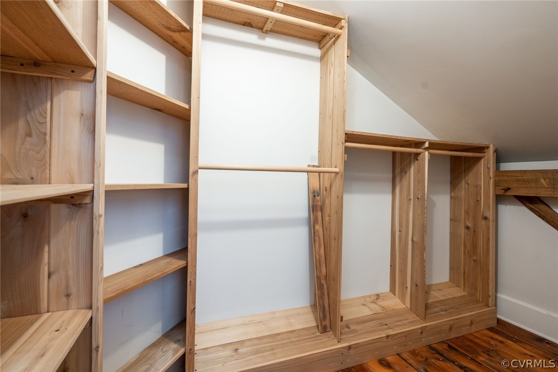 271 John Tyler Memorial Highway