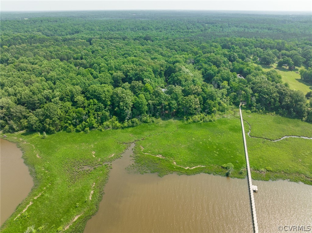 271 John Tyler Memorial Highway